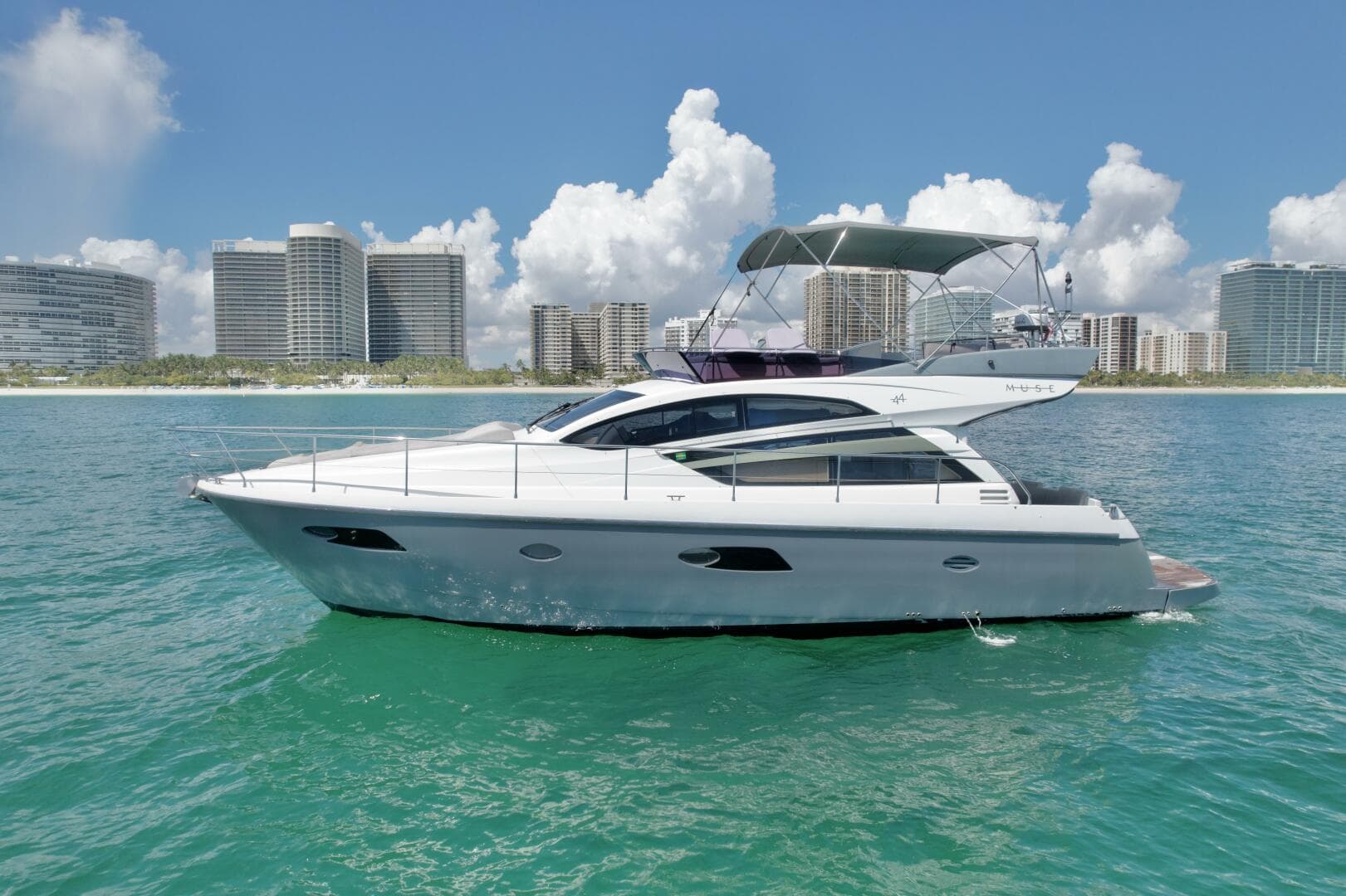 Lluvet — 2014 · 45' · 3 Cabins · Pre-Owned