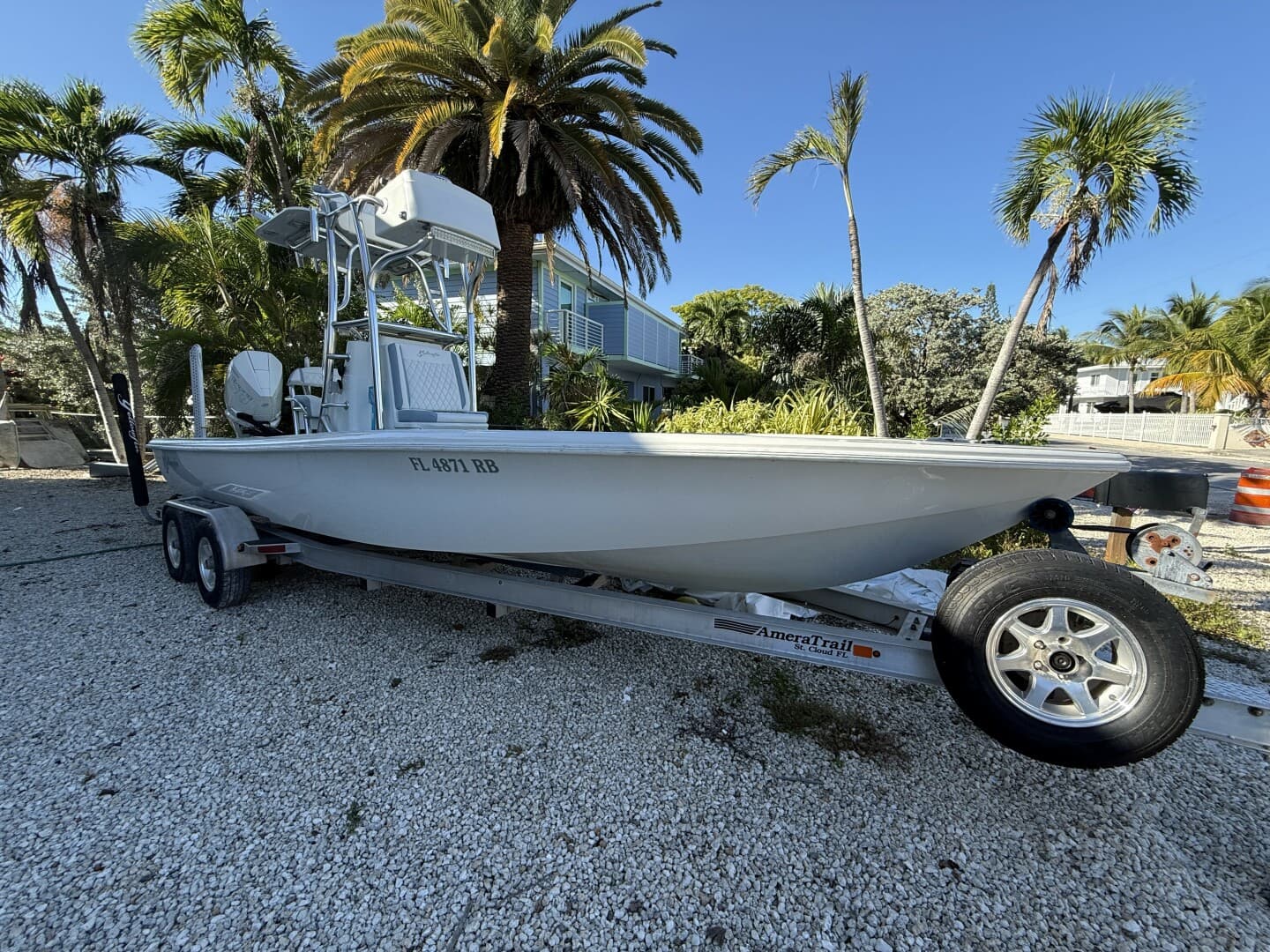 2016 Yellowfin — 2016 · 24' · Pre-Owned