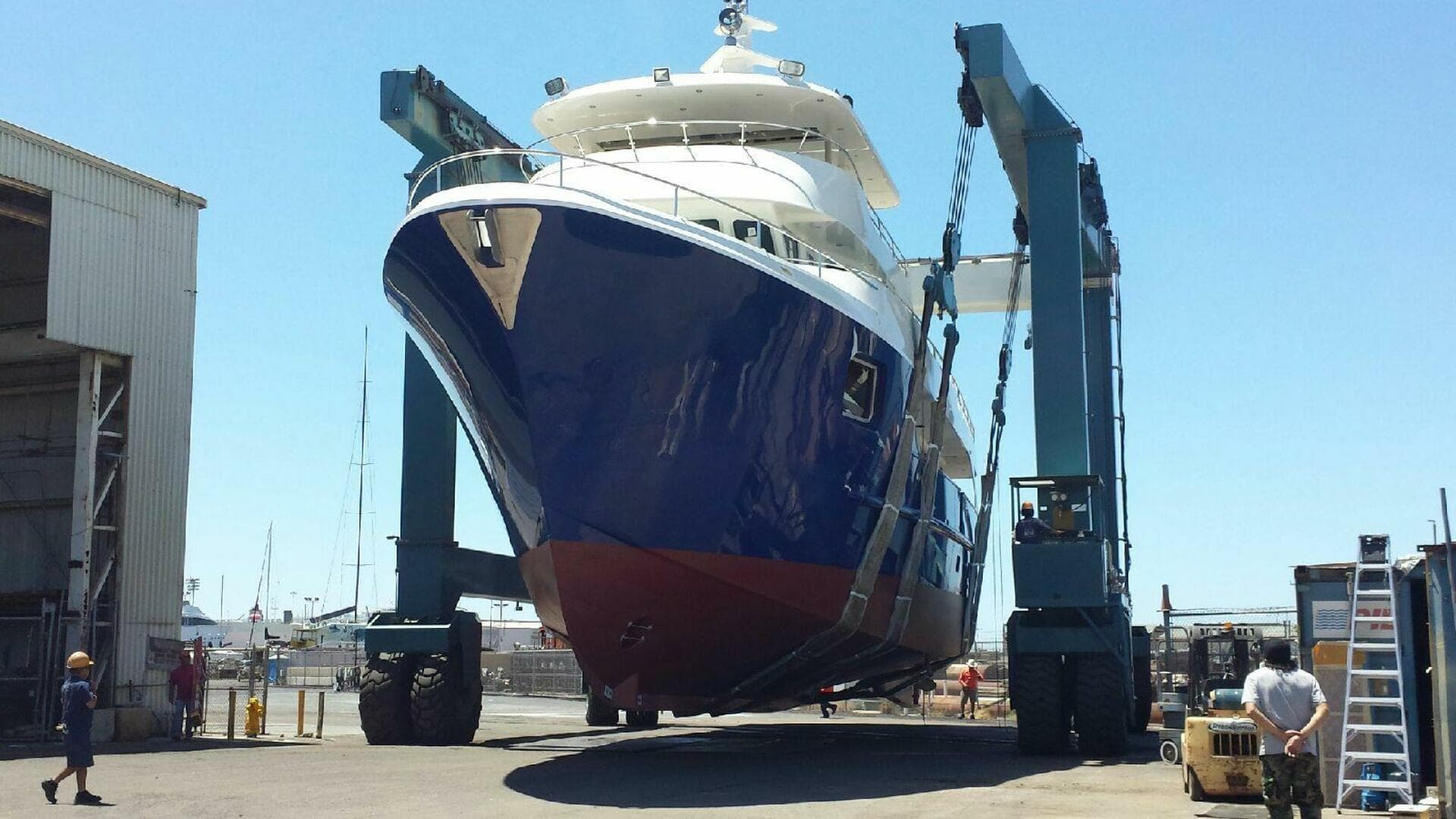 north or south — 2018 · 92' · 5 Cabins · Pre-Owned