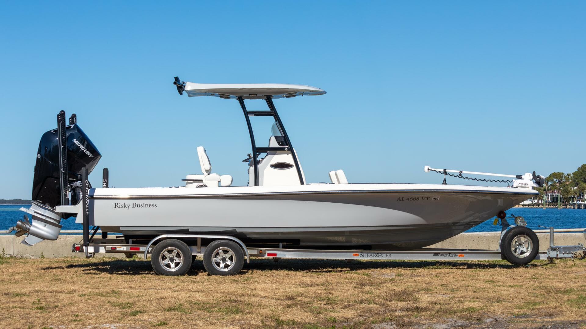 2023 ShearWater 260 SS Carolina — 2023 · 26' · Pre-Owned