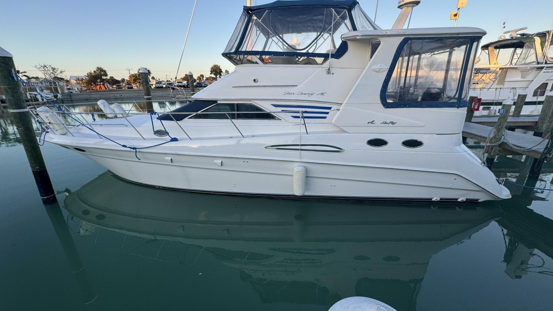 Tiny Dancer — 2000 · 45' · 2 Cabins · Pre-Owned