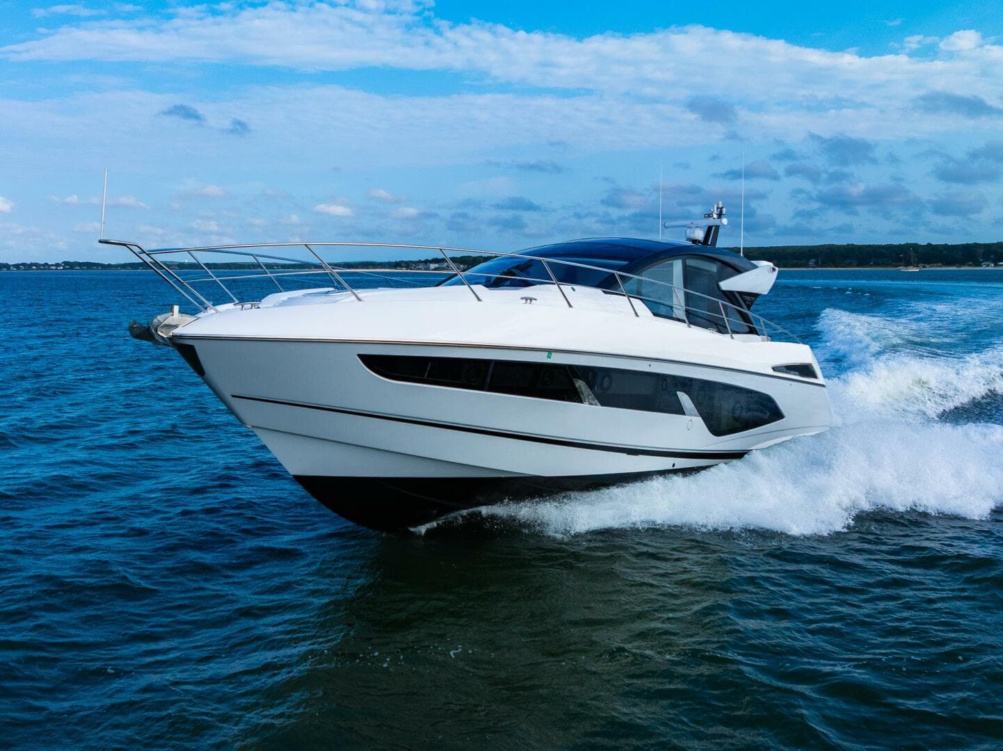 2021 Sunseeker Predator 60 EVO — 2021 · 60' · Pre-Owned