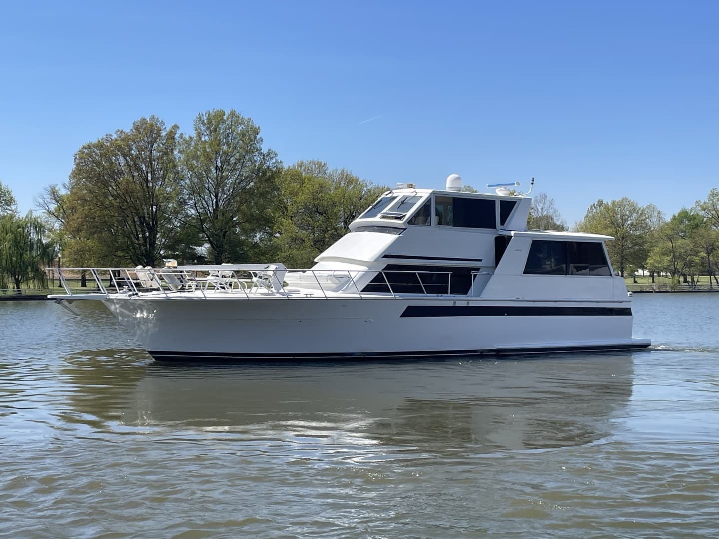 INSPIRATION — 1995 · 54' · 3 Cabins · Pre-Owned