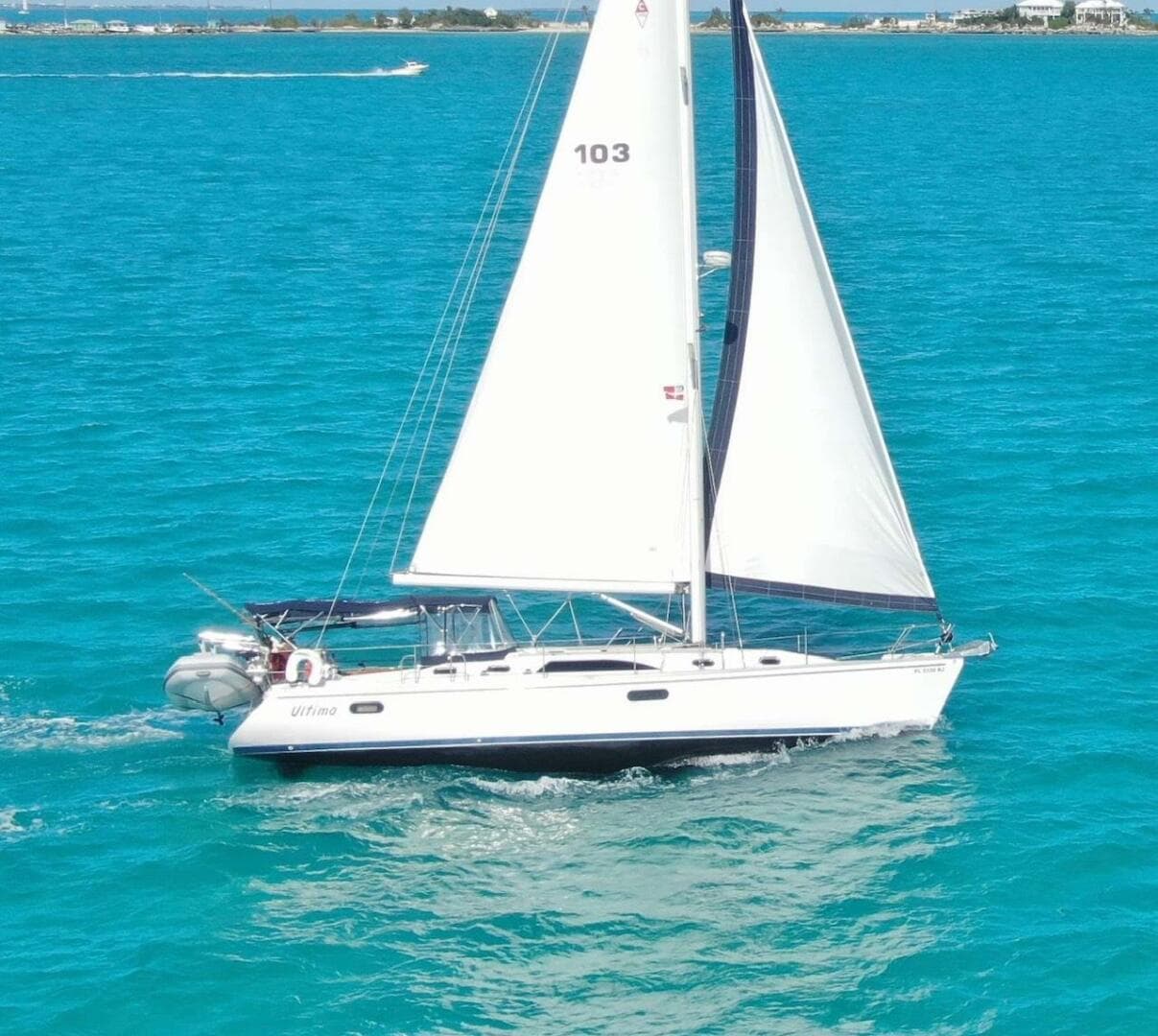 Ultimo — 2015 · 44' · Pre-Owned