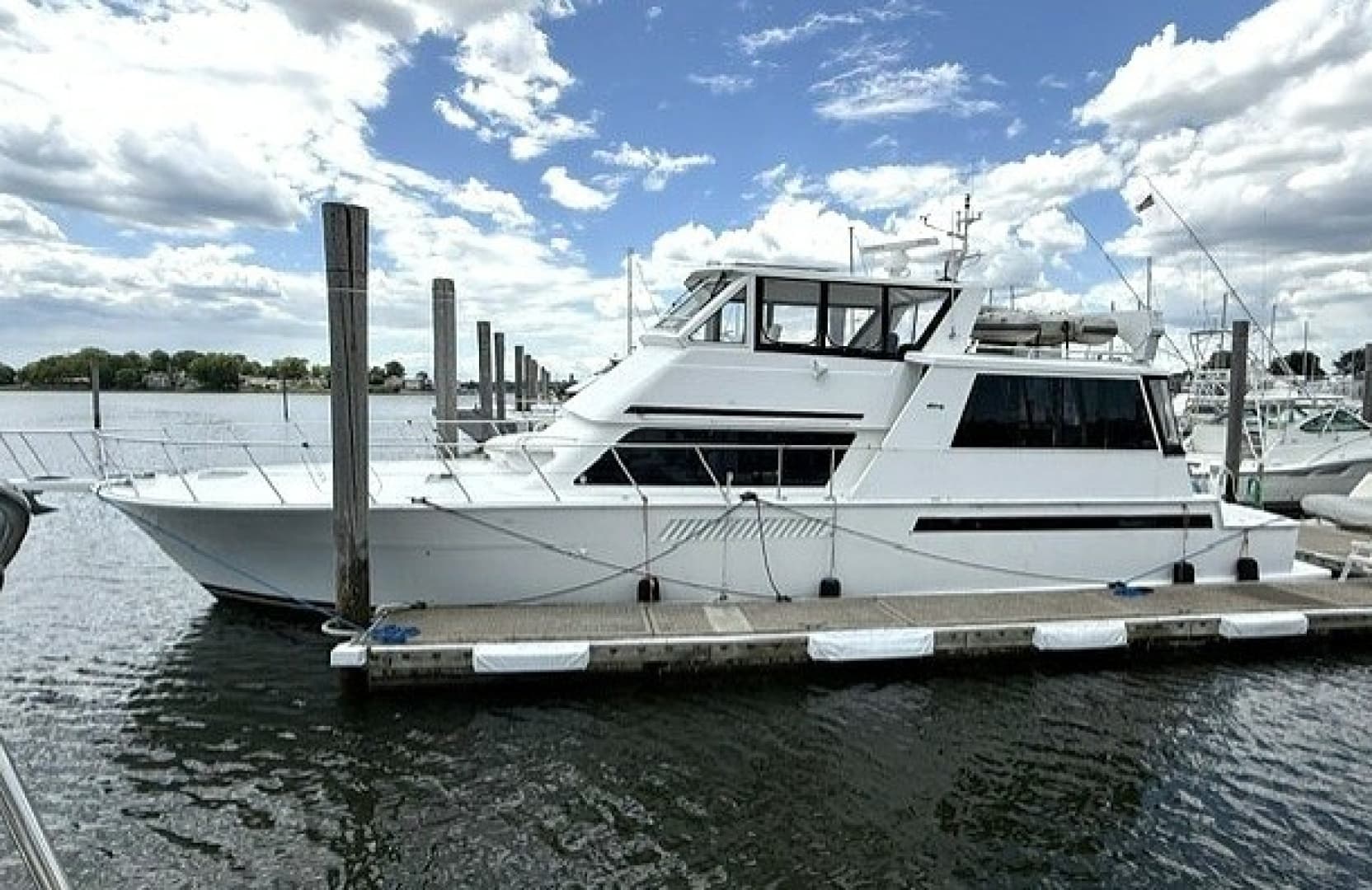 Limitless — 1998 · 60' · 3 Cabins · Pre-Owned