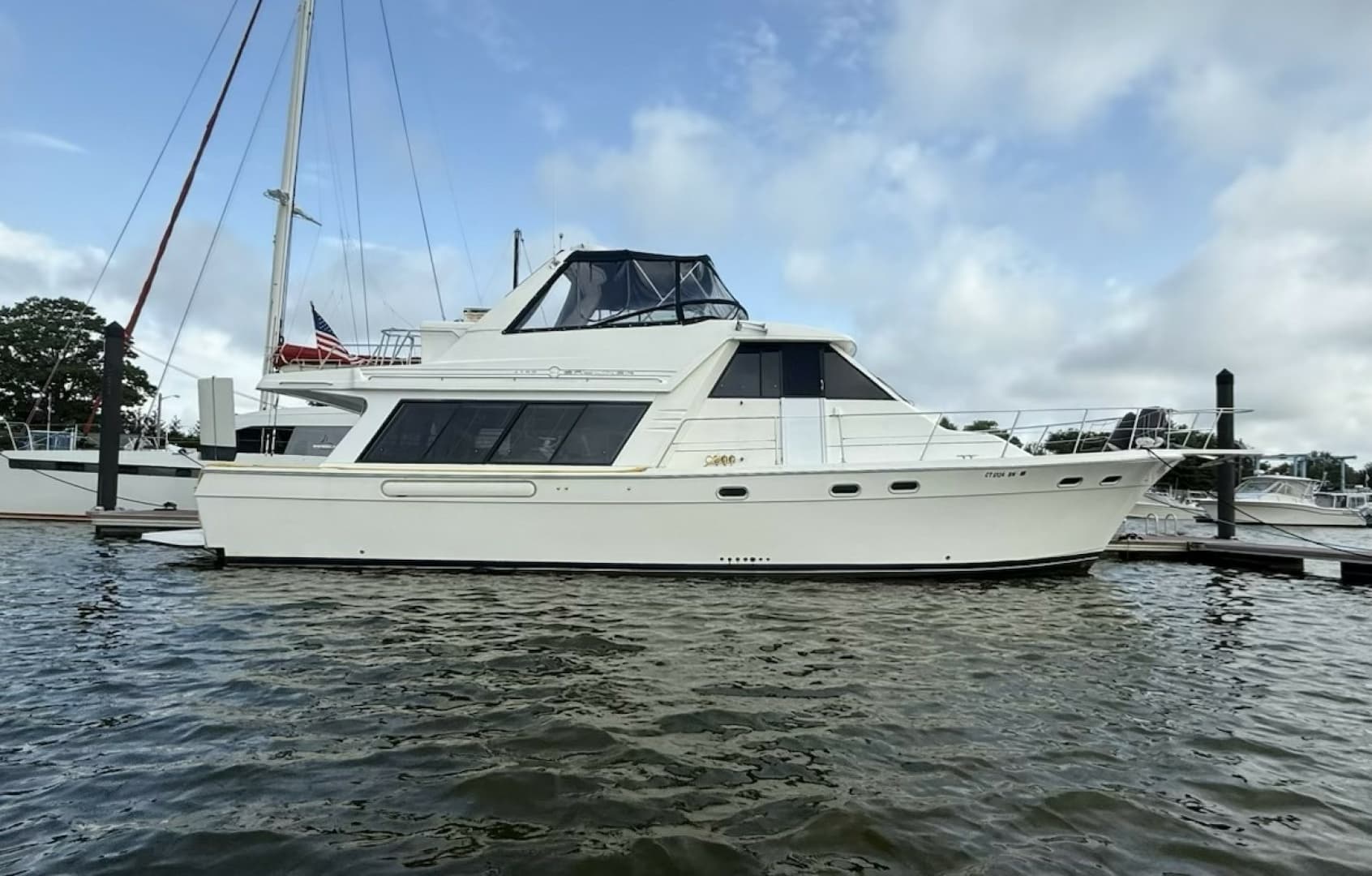 Never Satisfied — 1999 · 47' · 3 Cabins · Pre-Owned