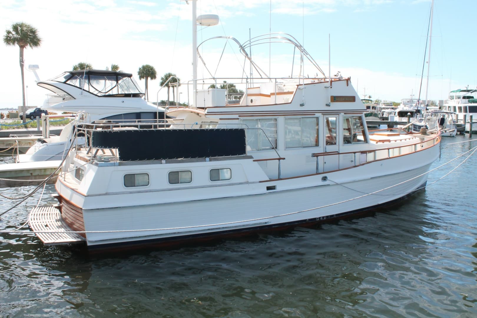 1987 Grand Banks — 1987 · 42' · Pre-Owned