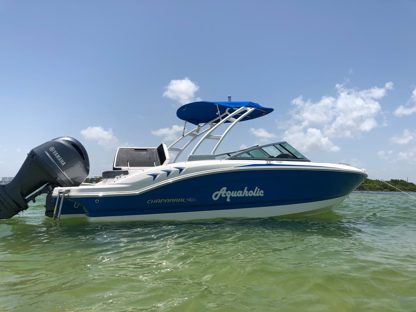 2019 Chaparral 21 H2O Sport — 2019 · 21' · Pre-Owned