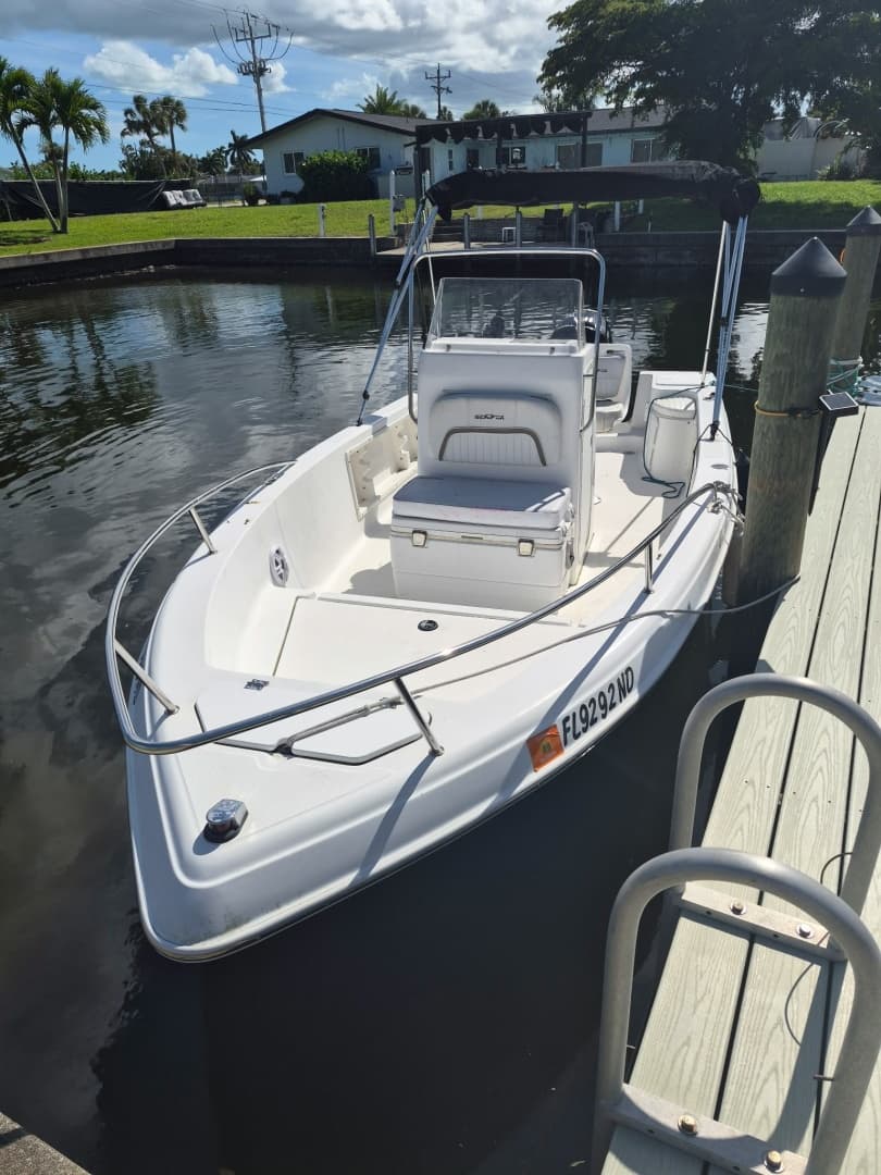 2006 Sea Fox 197 Center Console — 2006 · 19' · Pre-Owned