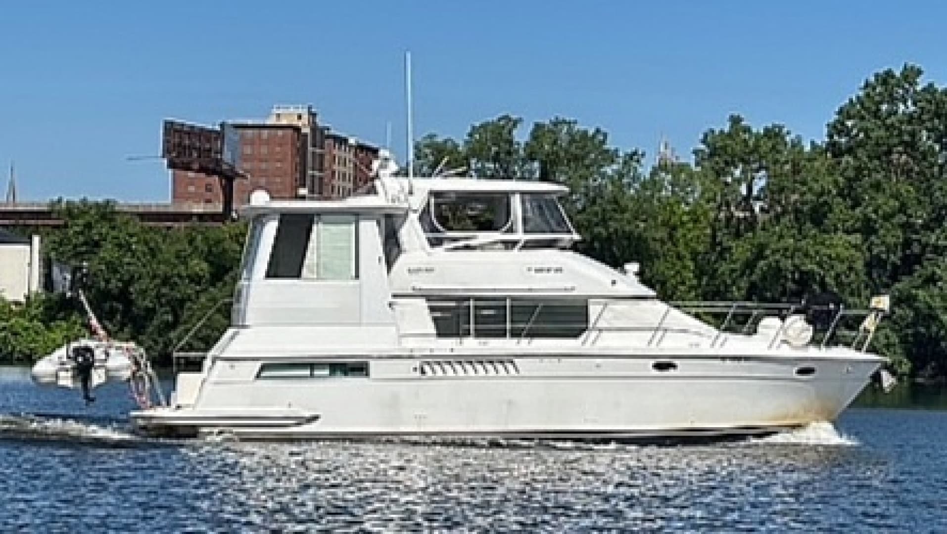 Nex Adventure — 1996 · 49' · 3 Cabins · Pre-Owned