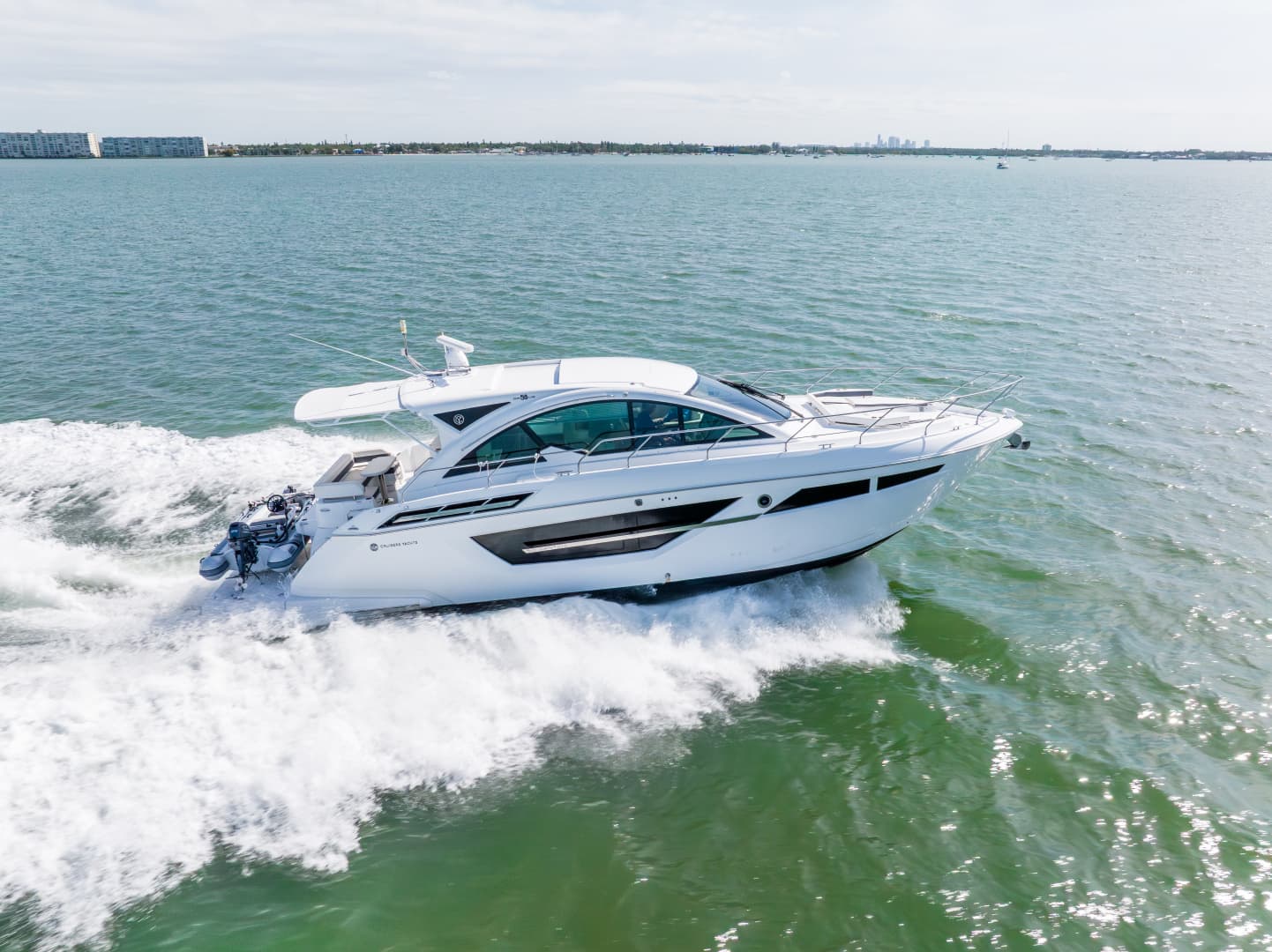 2018 Cruisers Yachts 50 CANTIUS — 2018 · 50' · Pre-Owned