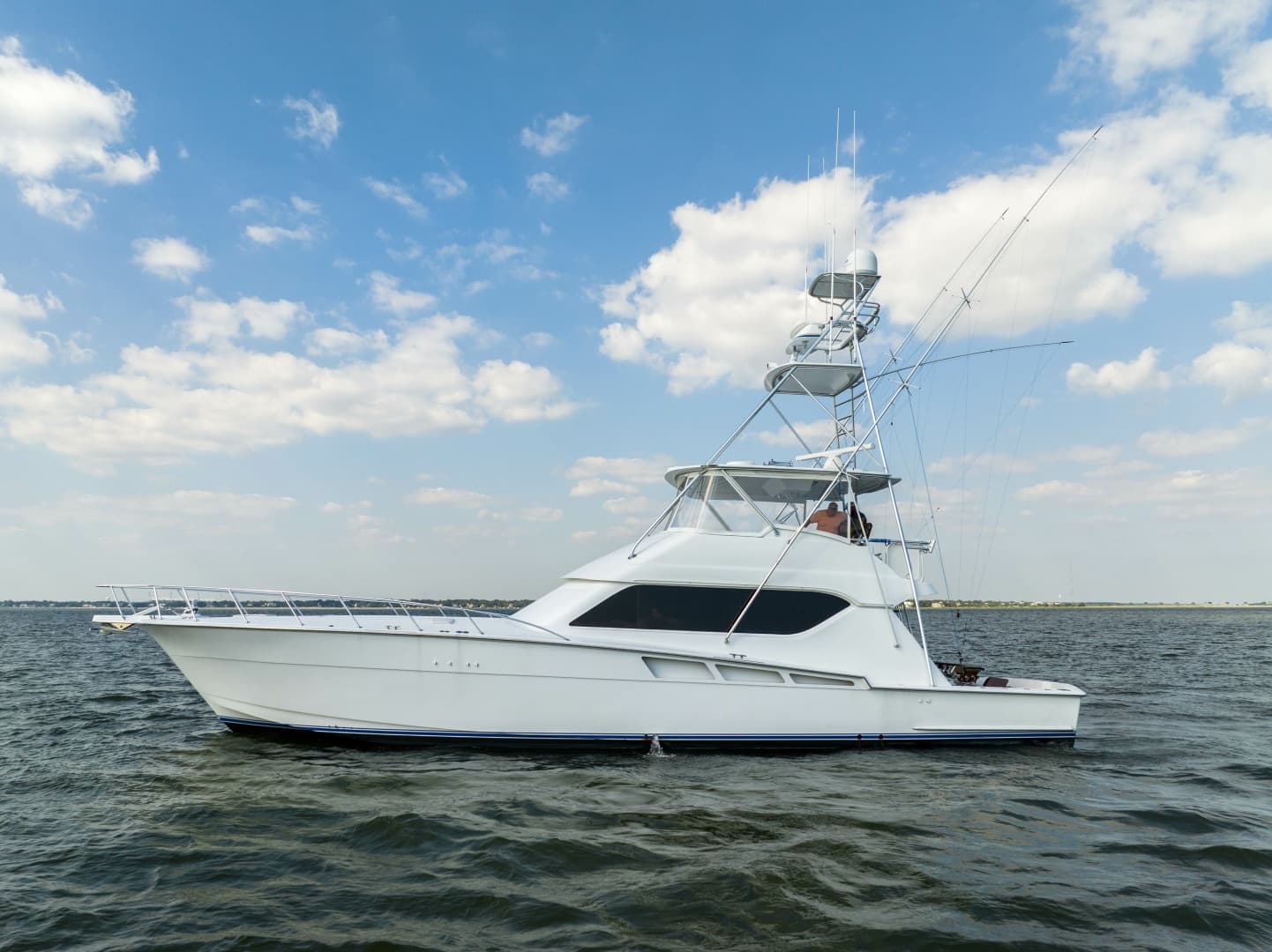 Reel Hook Up — 2002 · 60' · 3 Cabins · Pre-Owned