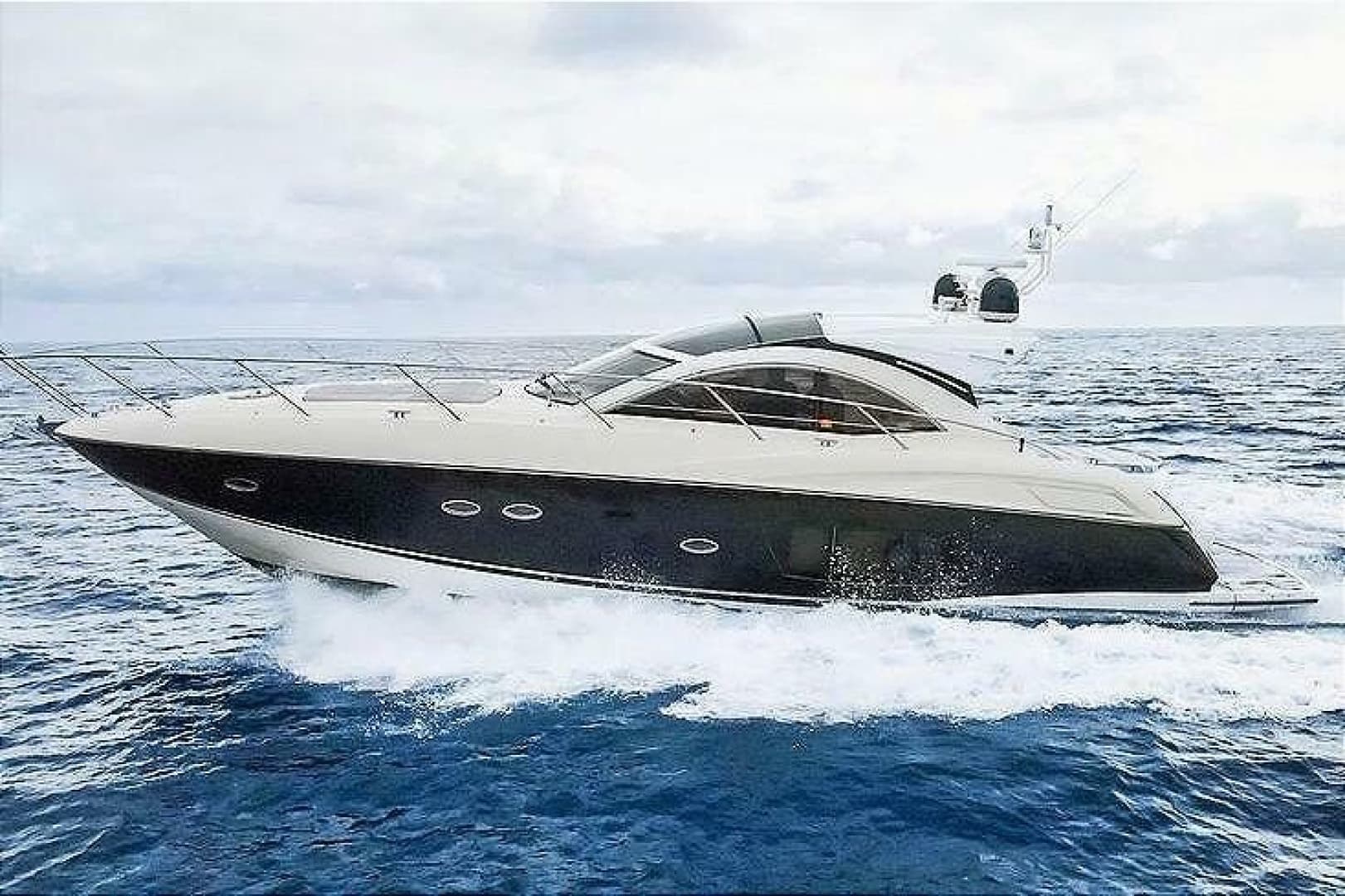 AQUAHOLIC — 2013 · 48' · Pre-Owned