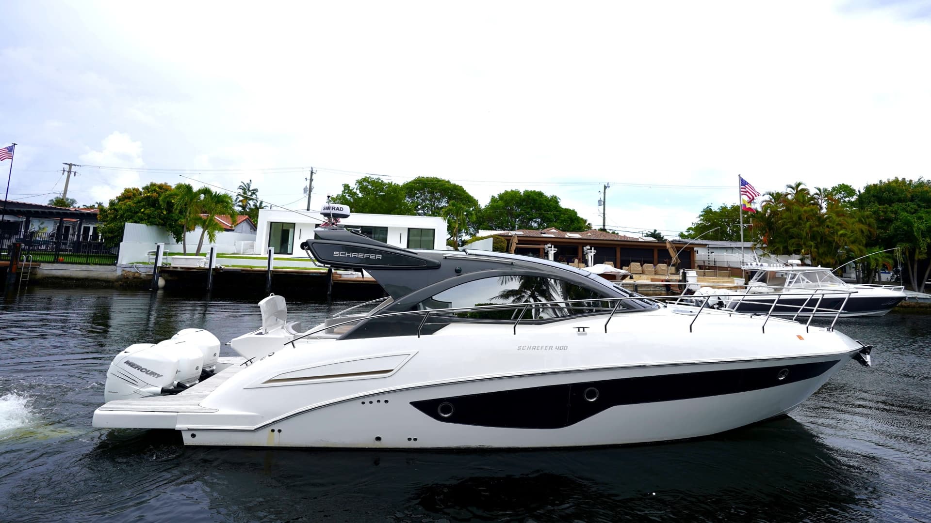 2023 Schaefer — 2023 · 40' · 2 Cabins · Pre-Owned