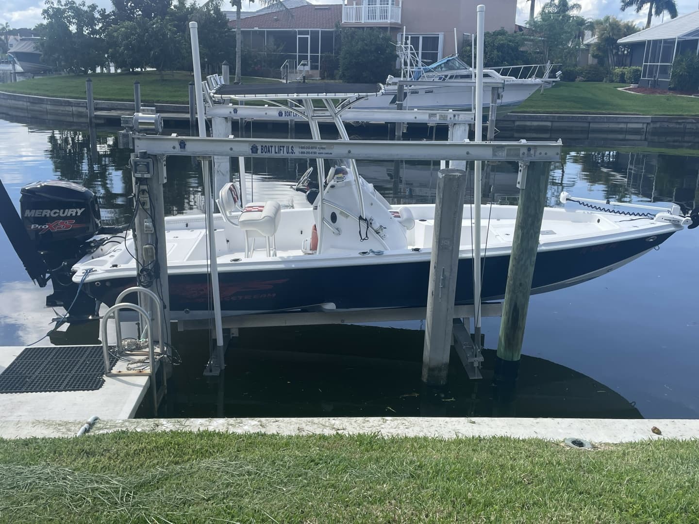 2015 Glasstream 228TE — 2015 · 22' · Pre-Owned