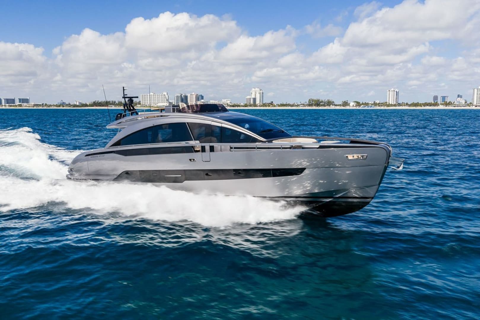 CIAO — 2025 · 80' · 4 Cabins · Pre-Owned