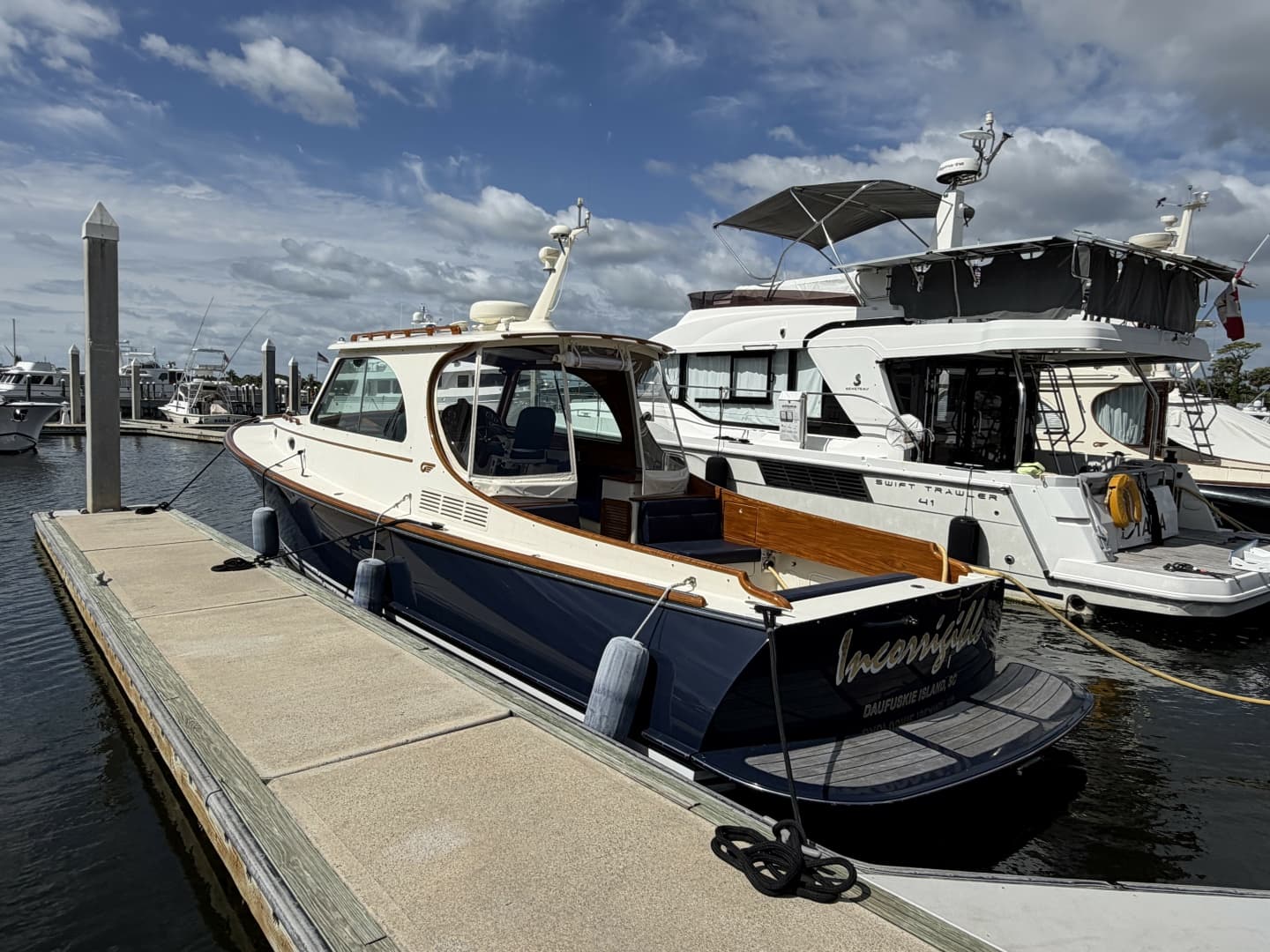 2009 Hinckley Picnic Boat 37 MKIII — 2009 · 36' · Pre-Owned