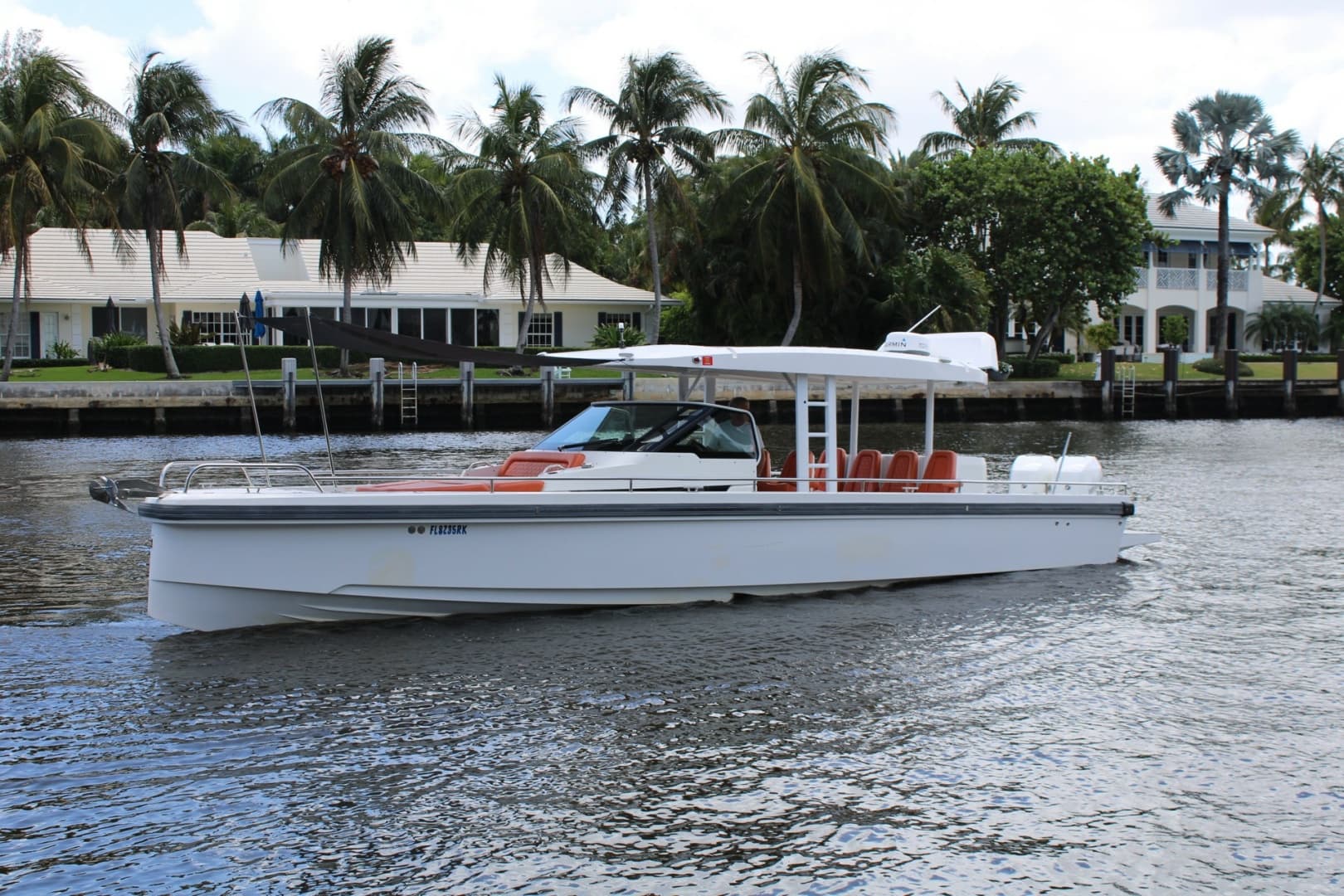 2017 Axopar 37 Sun Top — 2017 · 37' · 1 Cabin · Pre-Owned