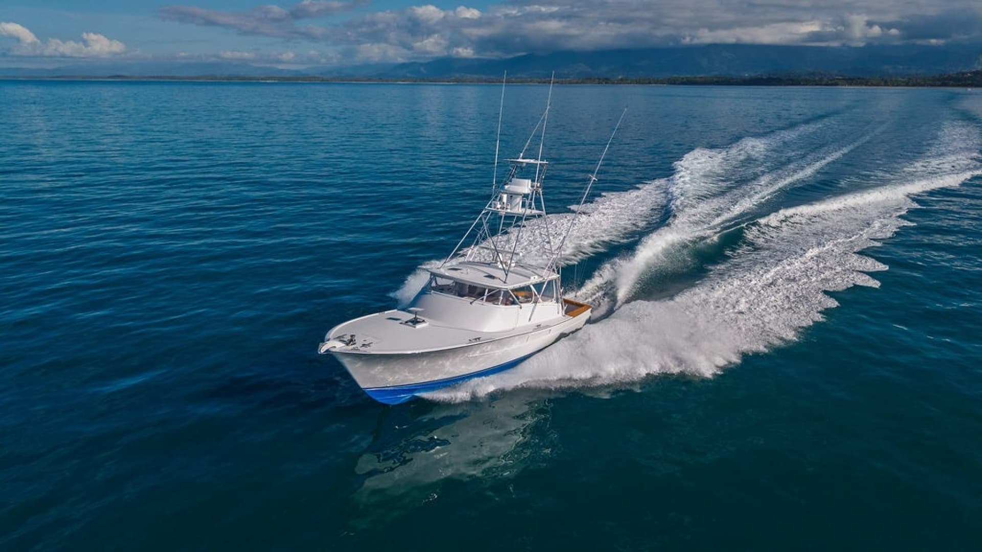 1998 Merritt — 1998 · 48' · 1 Cabin · Pre-Owned