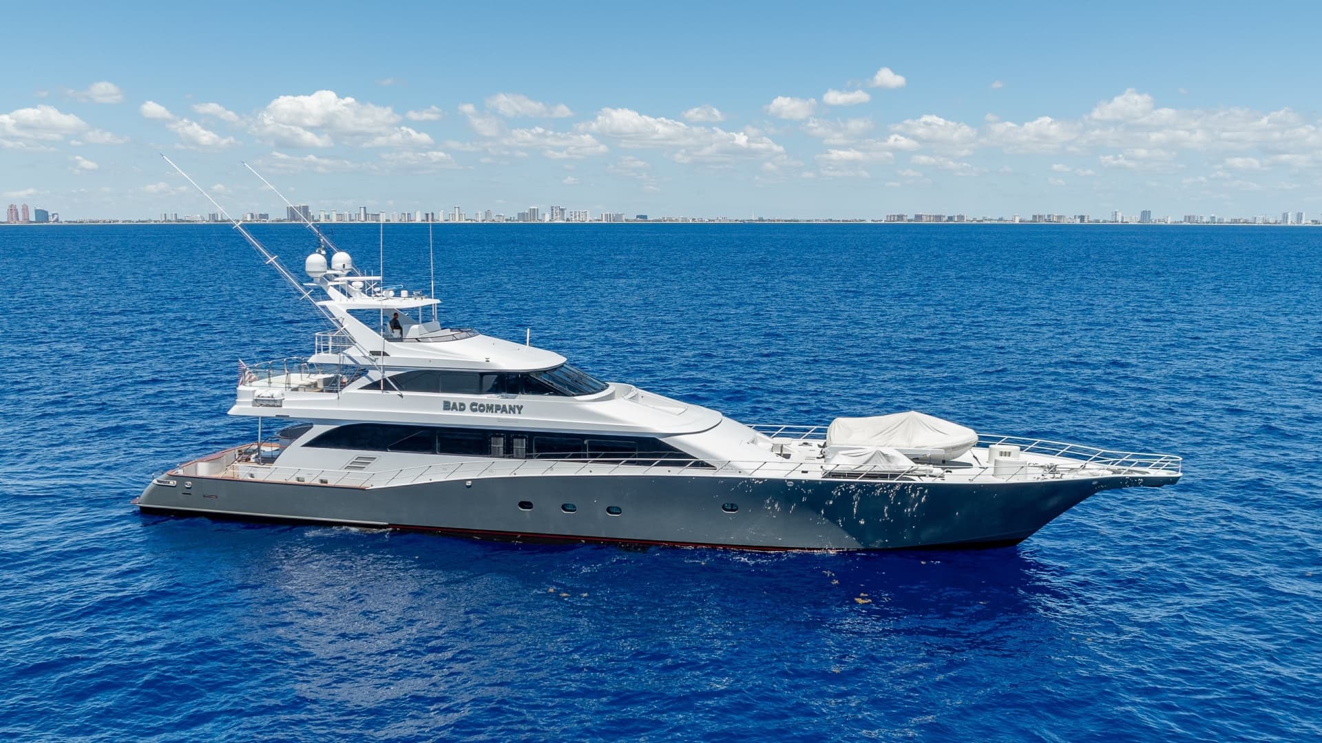 BAD COMPANY — 1998 · 144' · 5 Cabins · Pre-Owned