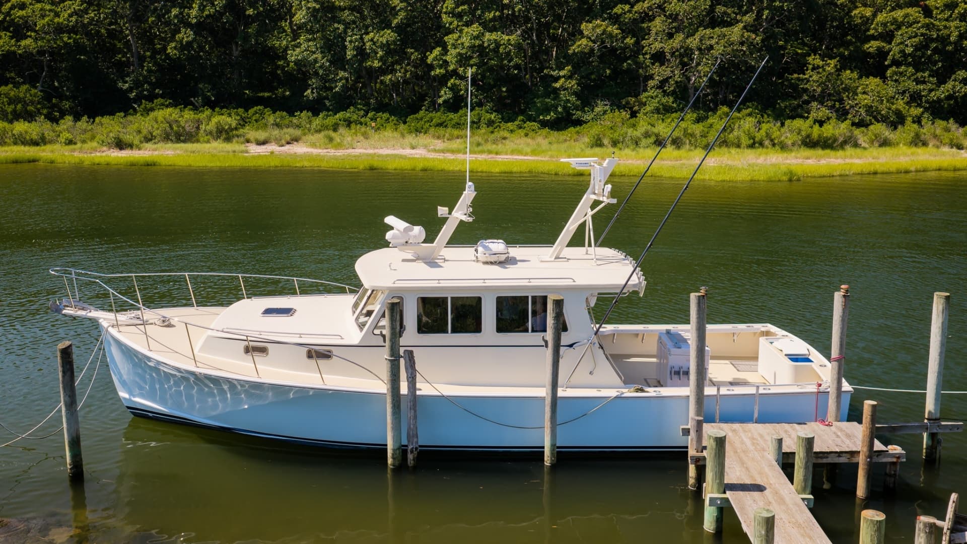 MEGHAN ANN — 2016 · 43' · Pre-Owned