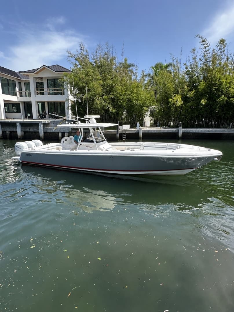 Luke Warm — 2013 · 37' · Pre-Owned