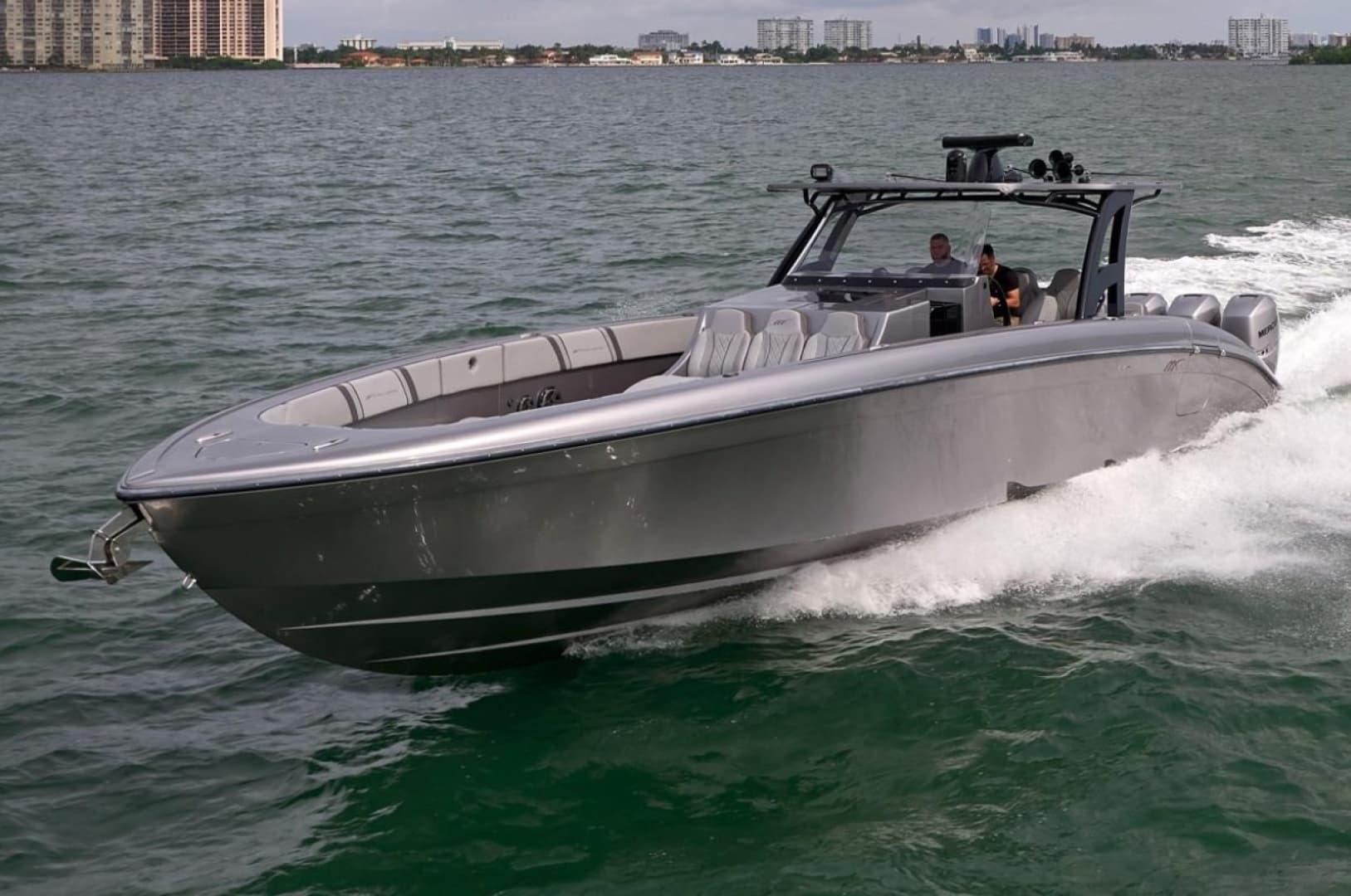 2019 Midnight Express 43 — 2019 · 43' · 1 Cabin · Pre-Owned