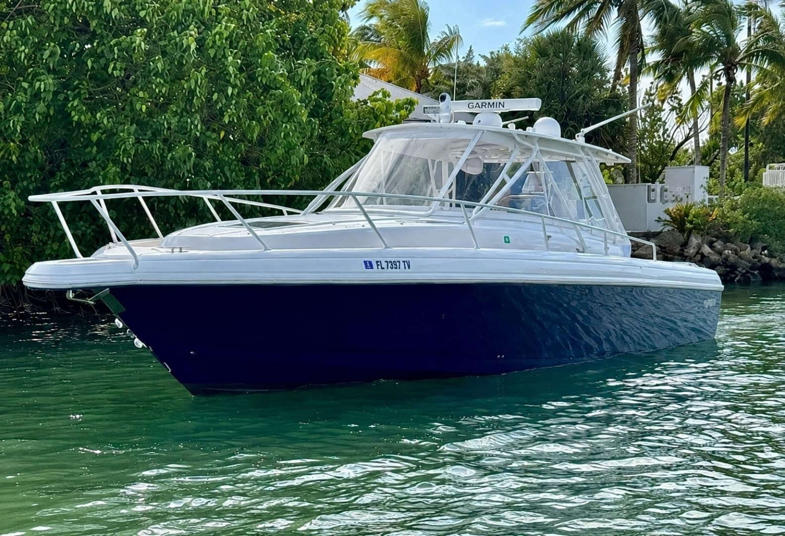 2006 Intrepid — 2006 · 38' · 1 Cabin · Pre-Owned