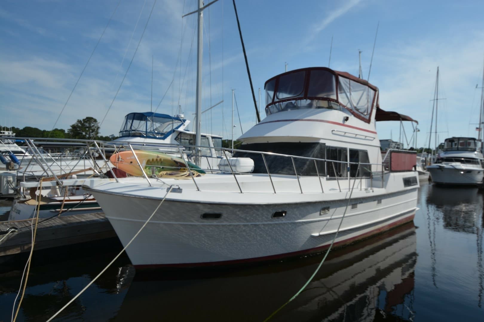 Diamond Girl — 1990 · 35' · Pre-Owned