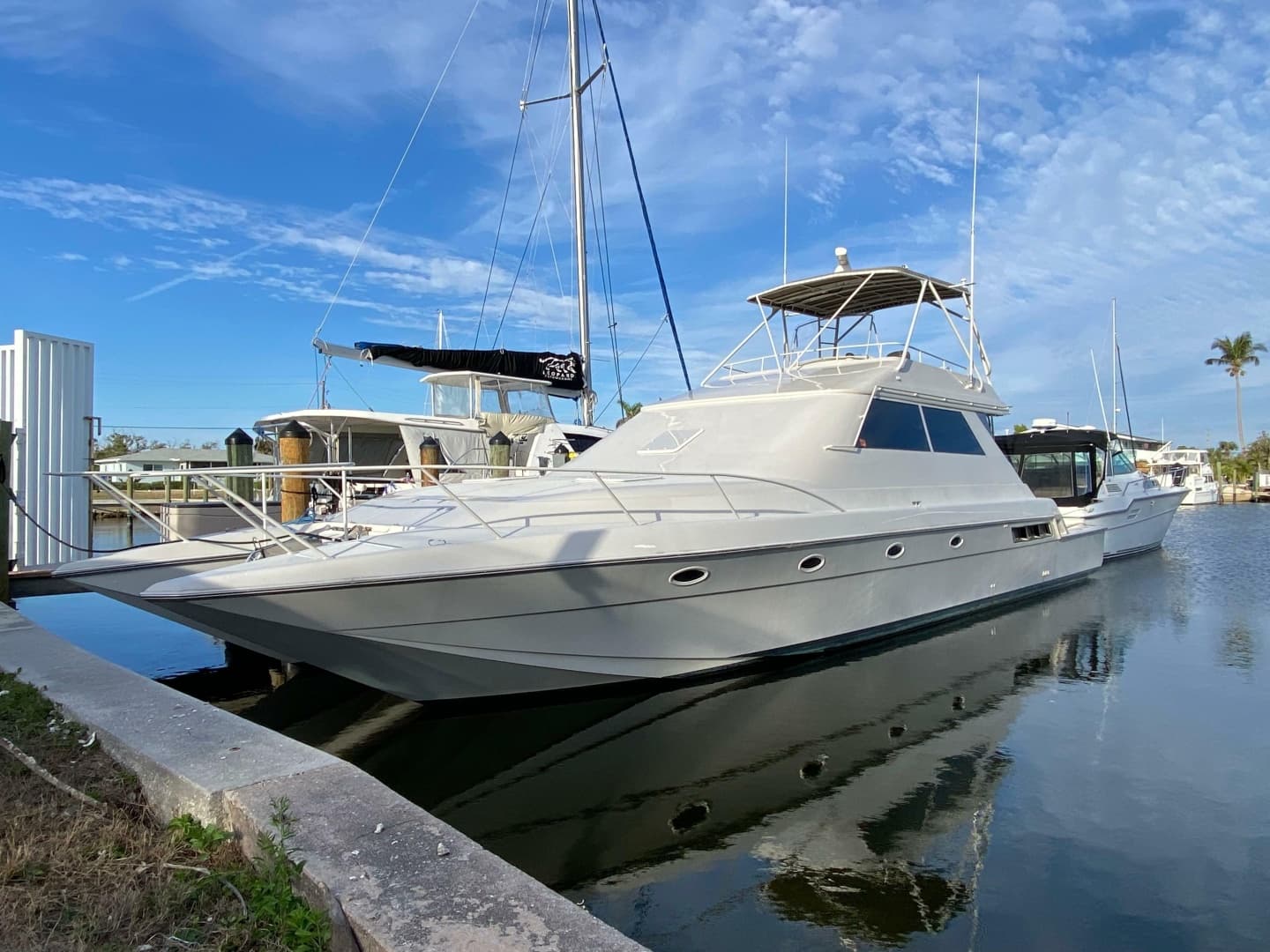 1995 Mares 58 Power Cat — 1995 · 58' · Pre-Owned