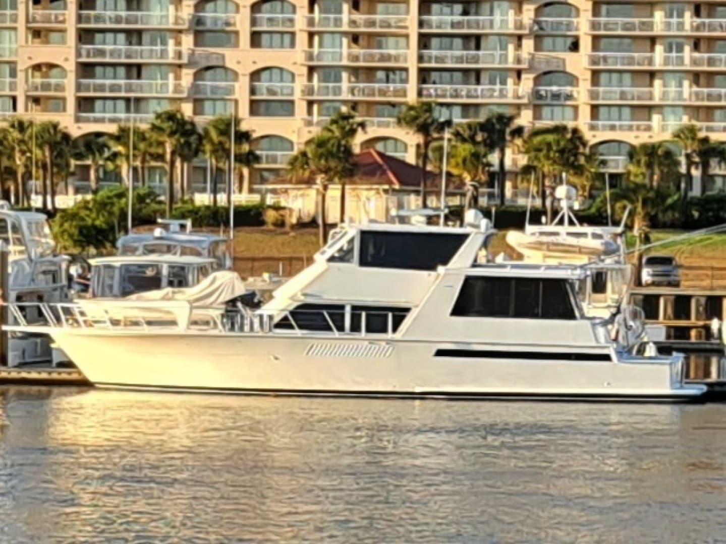 Thrill A Minute III — 1999 · 60' · Pre-Owned
