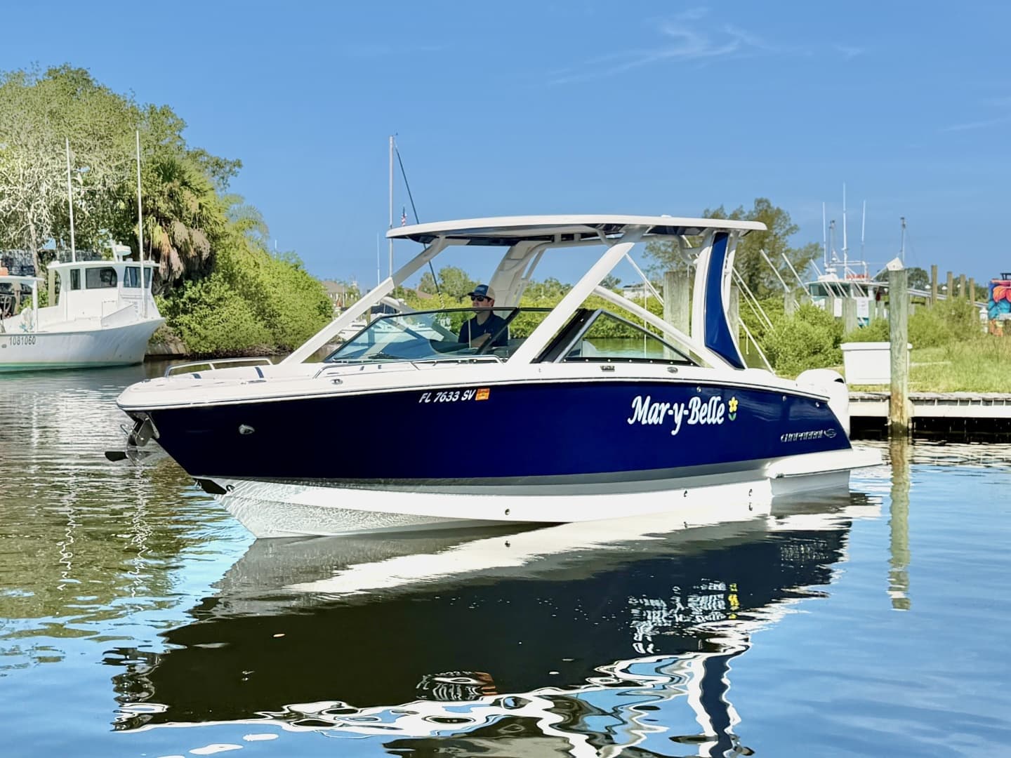 2021 Chaparral — 2021 · 28' · Pre-Owned