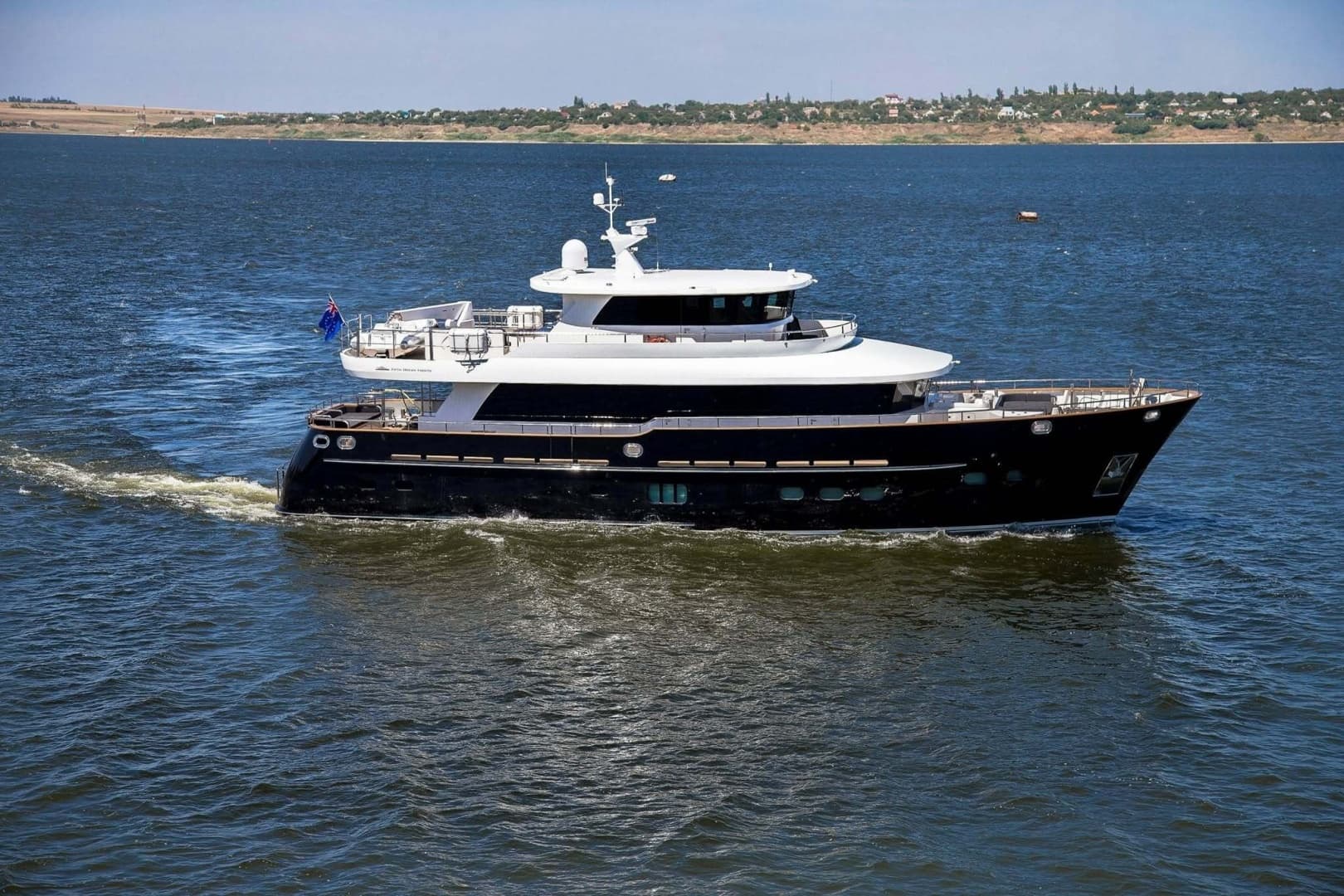 Destiny — 2014 · 79' · 4 Cabins · Pre-Owned