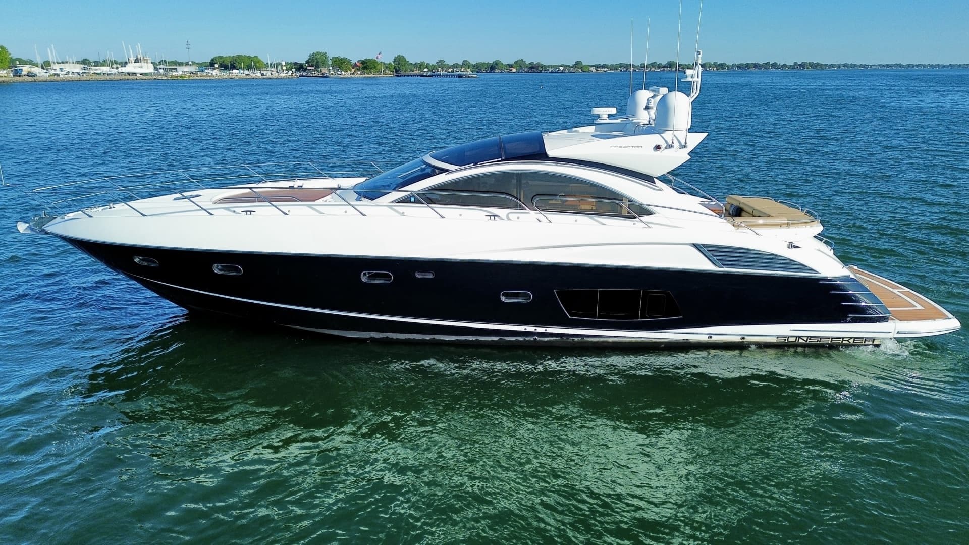 Pleasure Island II — 2014 · 60' · Pre-Owned