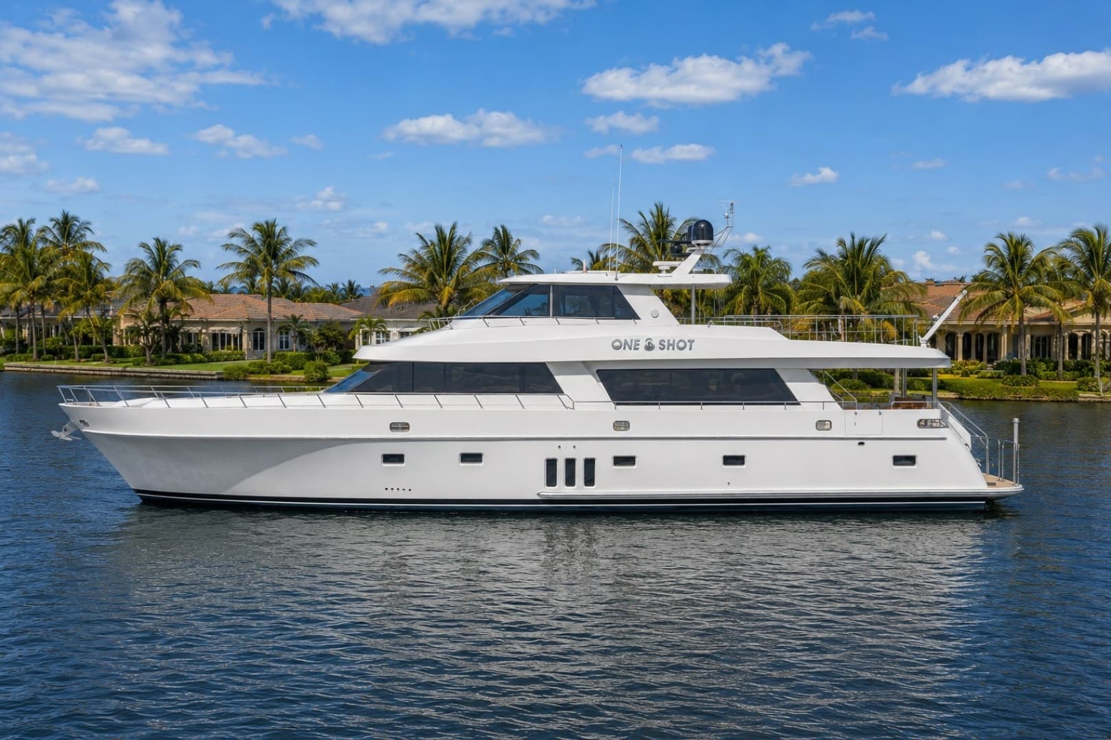 ONE SHOT — 2012 · 91' · 3 Cabins · Pre-Owned