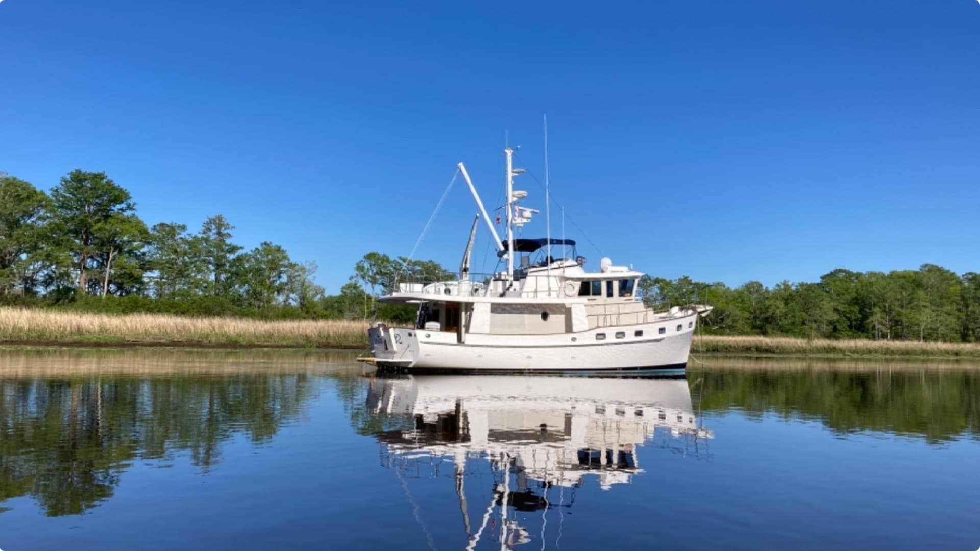 STILL WATERS — 1999 · 48' · 2 Cabins · Pre-Owned