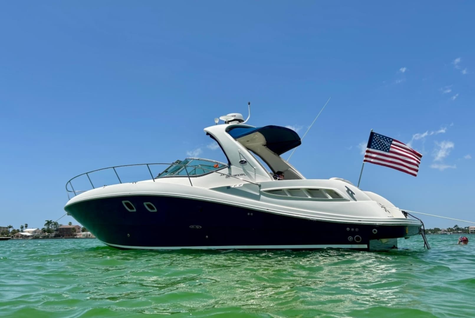 2008 Sea Ray Sundancer 330 — 2008 · 35' · Pre-Owned