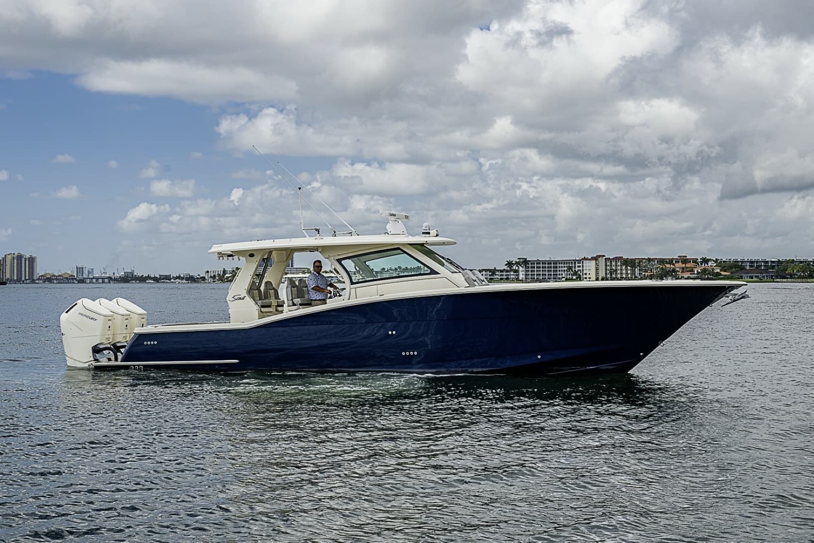 Maizey Blue — 2024 · 42' · Pre-Owned