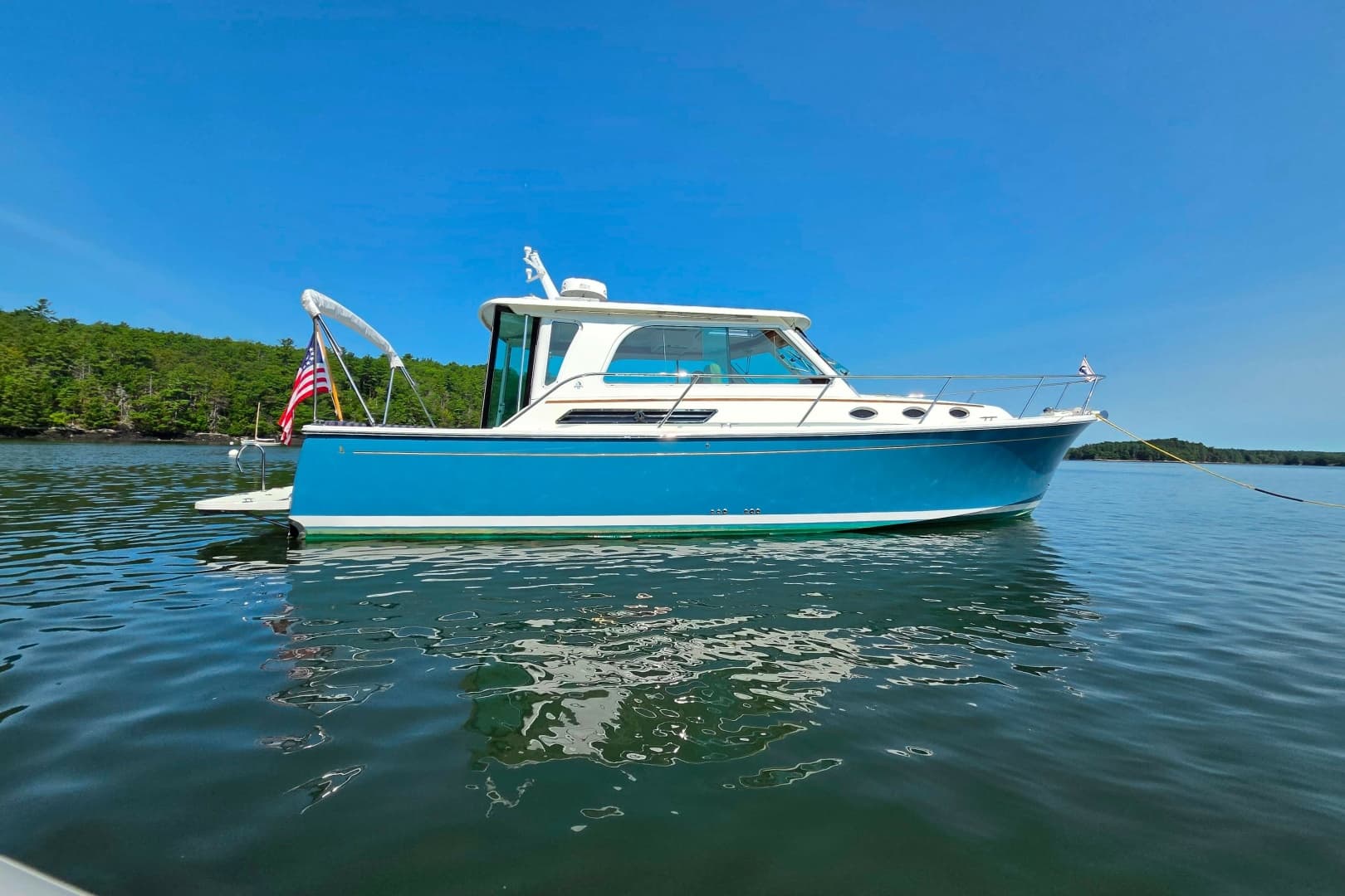 Scout — 2018 · 42' · 2 Cabins · Pre-Owned