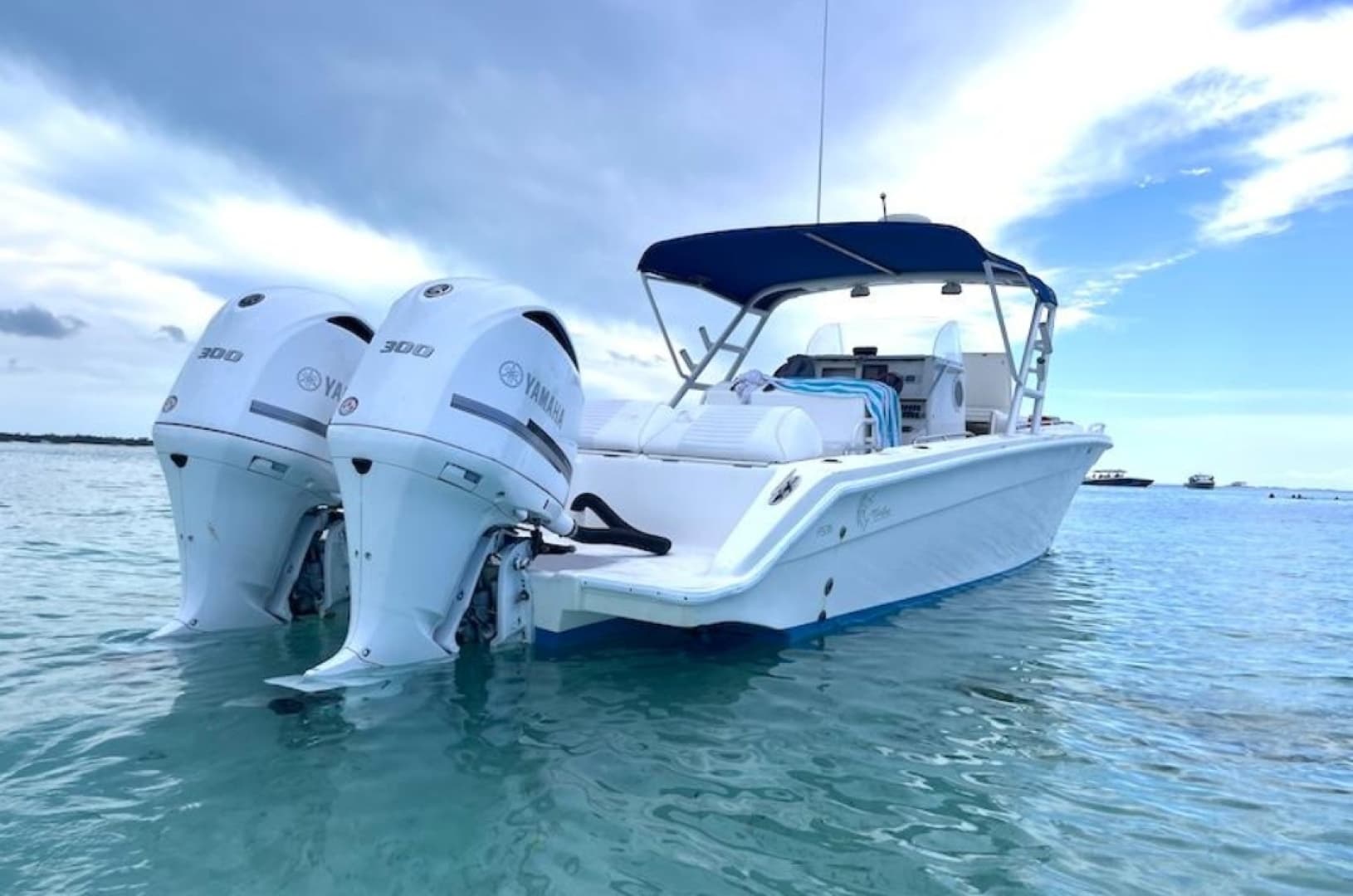 2005 Marlago F35 — 2005 · 35' · Pre-Owned