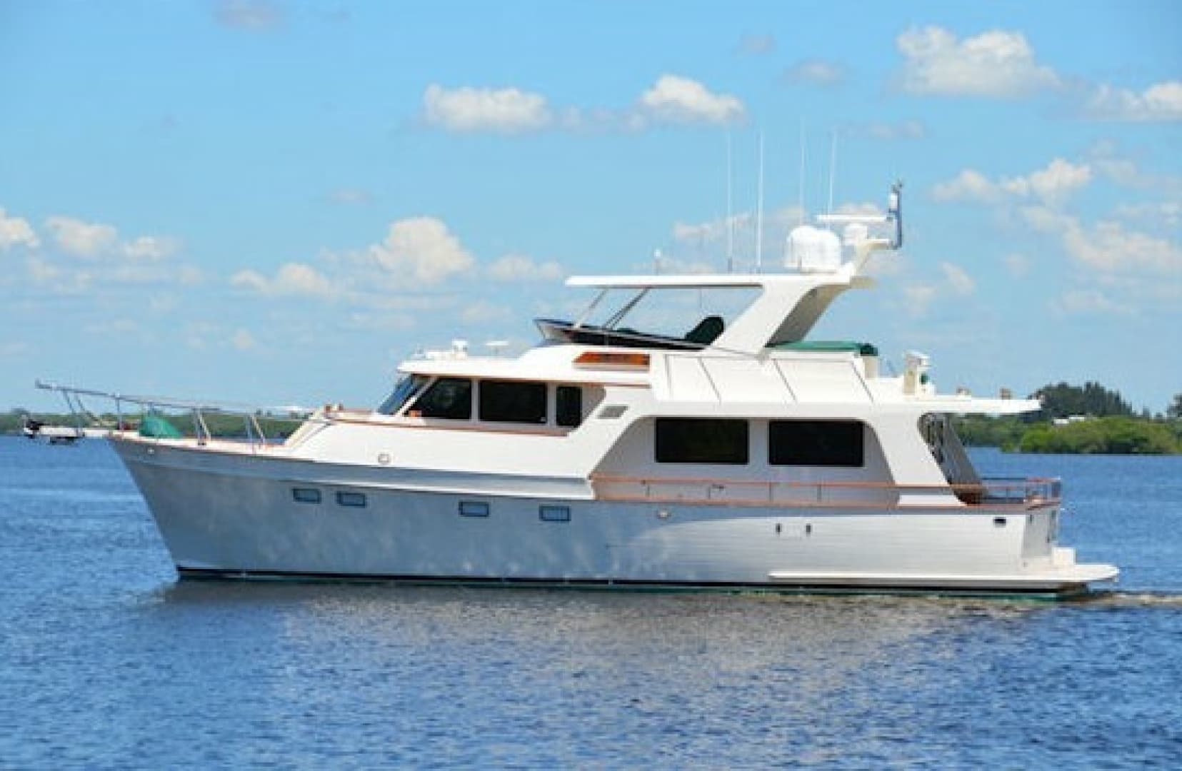 MAYONE — 2006 · 61' · Pre-Owned