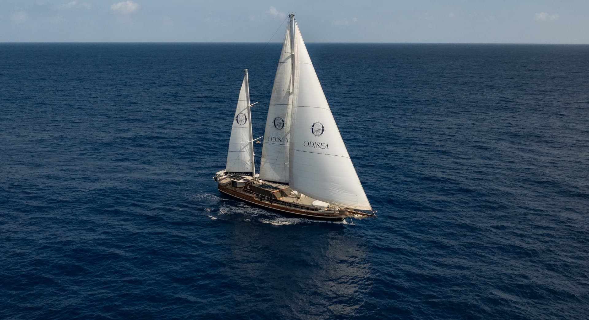 ODISEA — 2006 · 127' · 6 Cabins · Pre-Owned