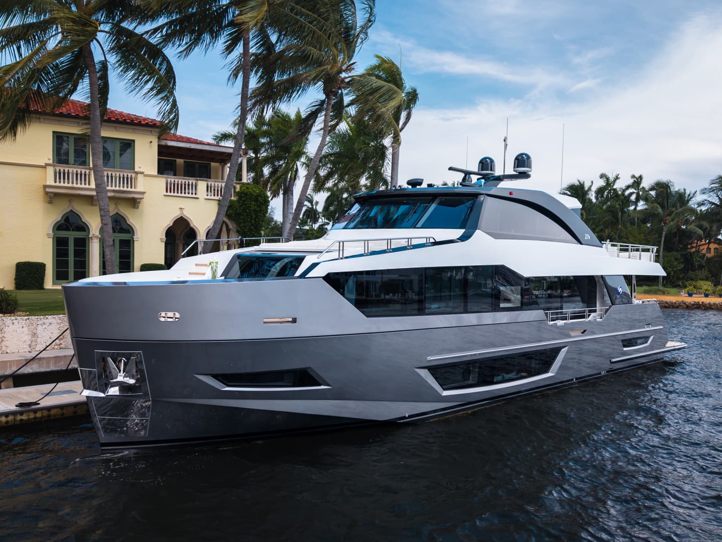 2025 Ocean Alexander 27R — 2025 · 88' · Pre-Owned