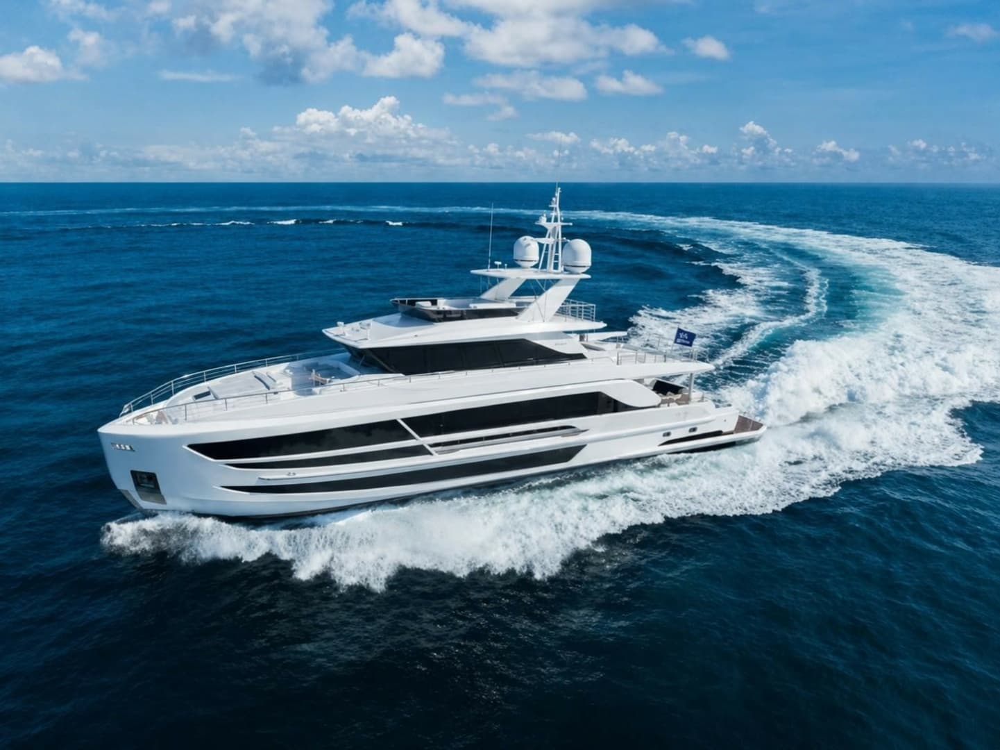 SANIBELLA — 2023 · 100' · 5 Cabins · Pre-Owned