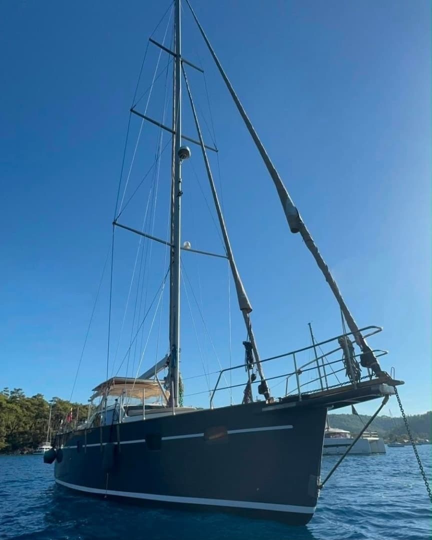 Kartepe 1 — 2014 · 59' · 3 Cabins · Pre-Owned