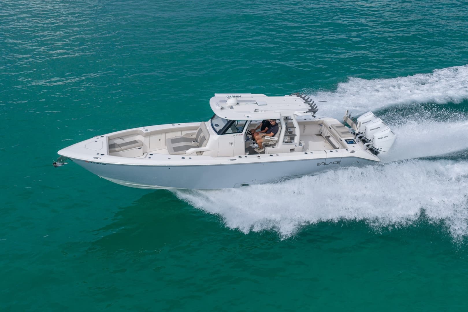 2025 Solace 37CS — 2025 · 37' · 1 Cabin · Pre-Owned