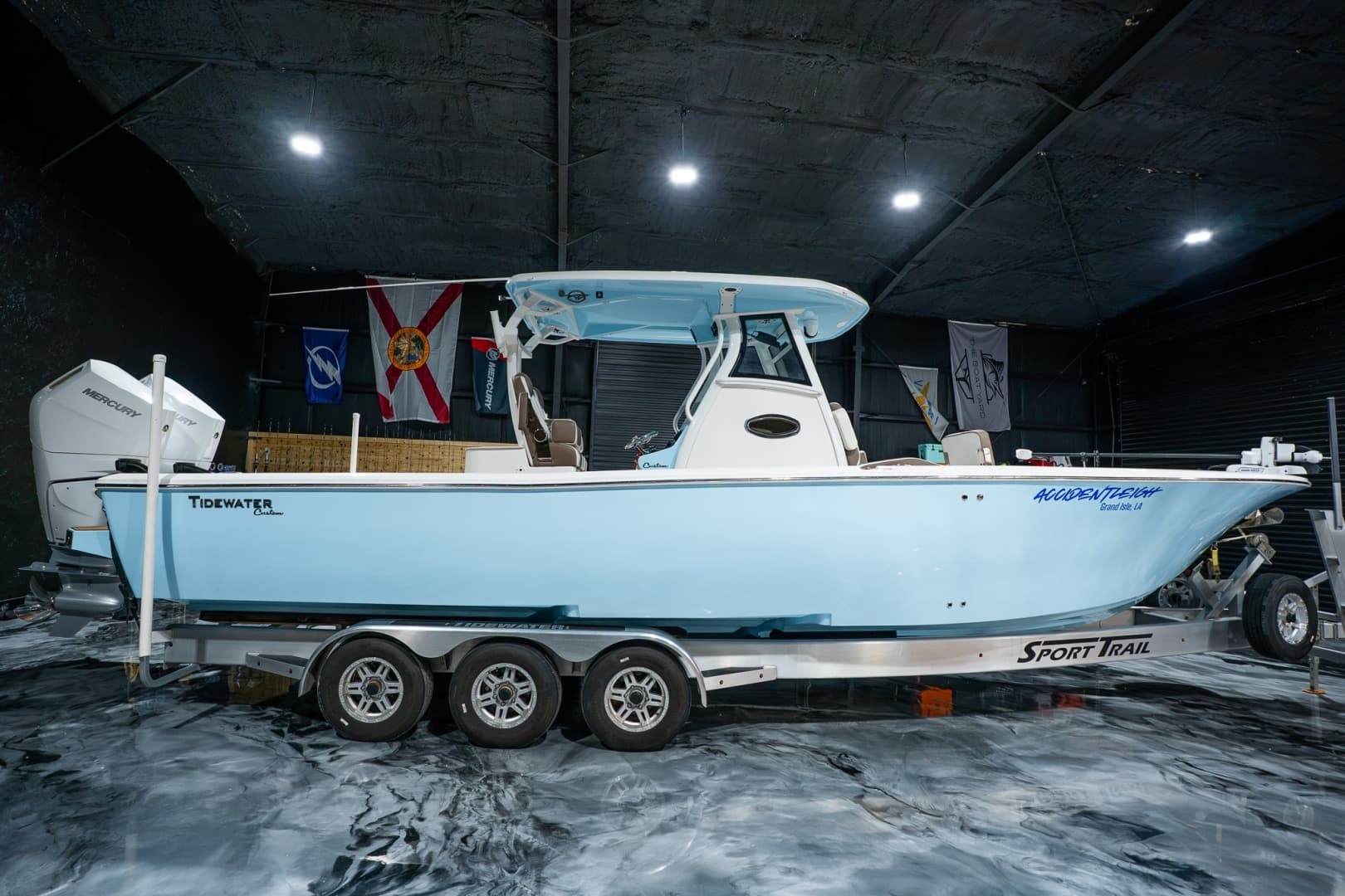 2025 Tidewater Carolina Bay — 2025 · 31' · Pre-Owned