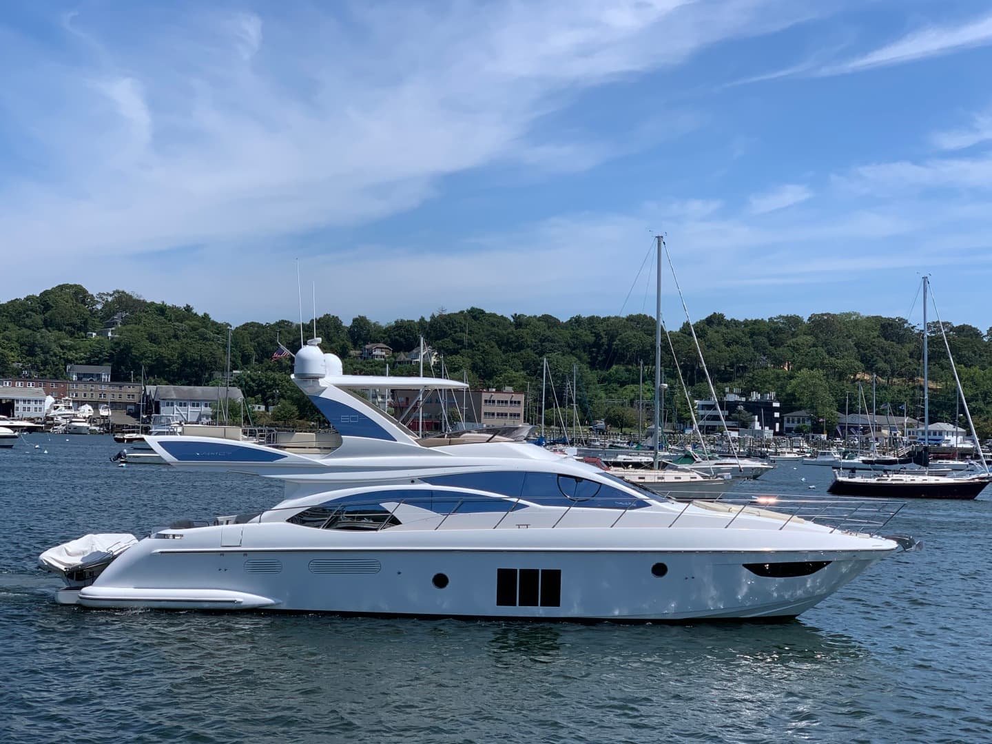 2016 Azimut FLY 60 — 2016 · 60' · Pre-Owned