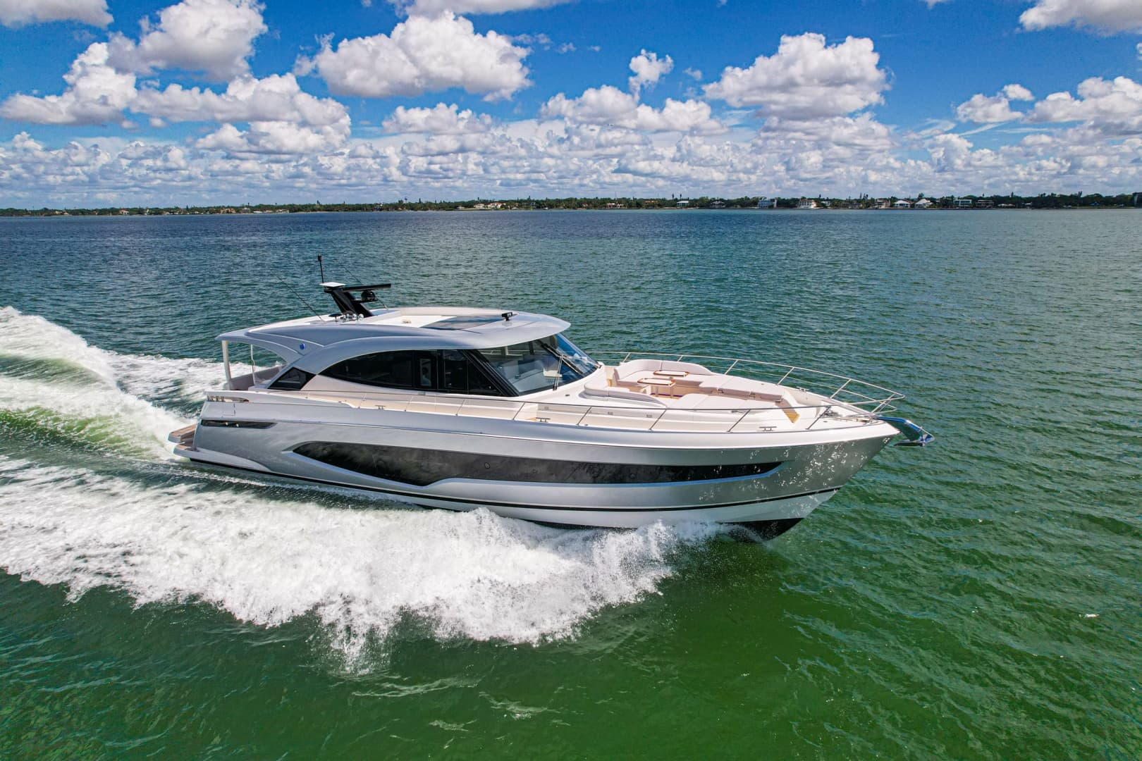 DON'T BACK OFF — 2025 · 72' · 4 Cabins · Pre-Owned