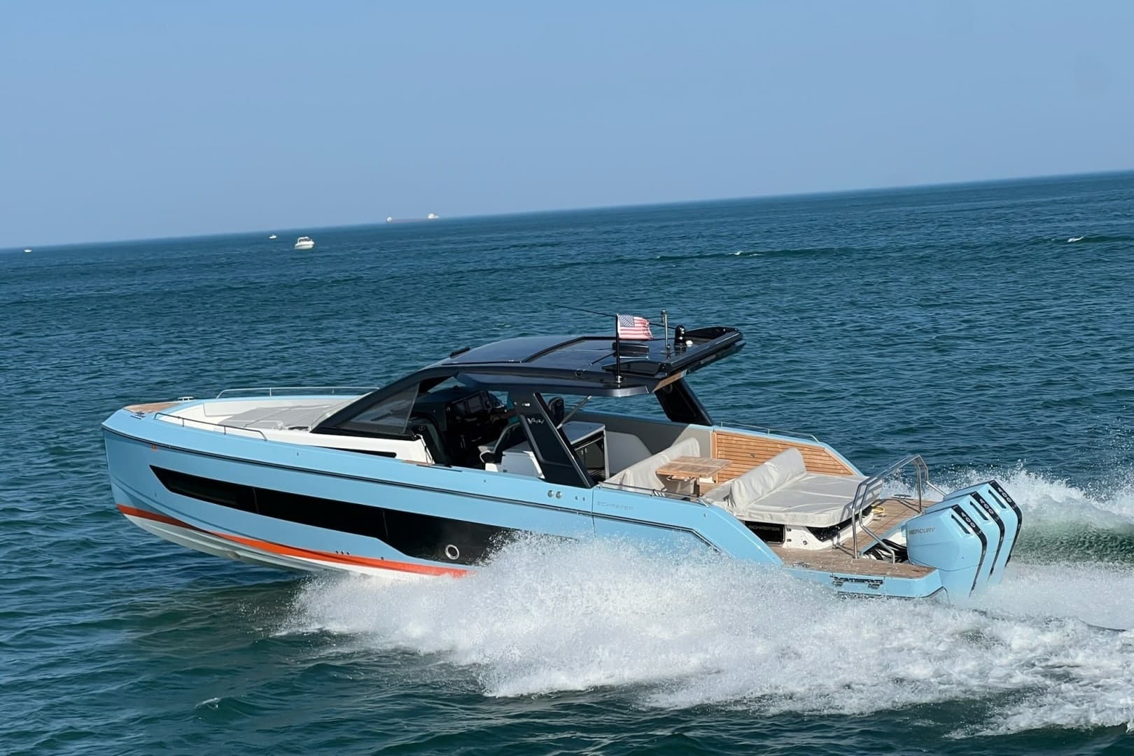 2025 Schaefer V44 — 2025 · 44' · Pre-Owned